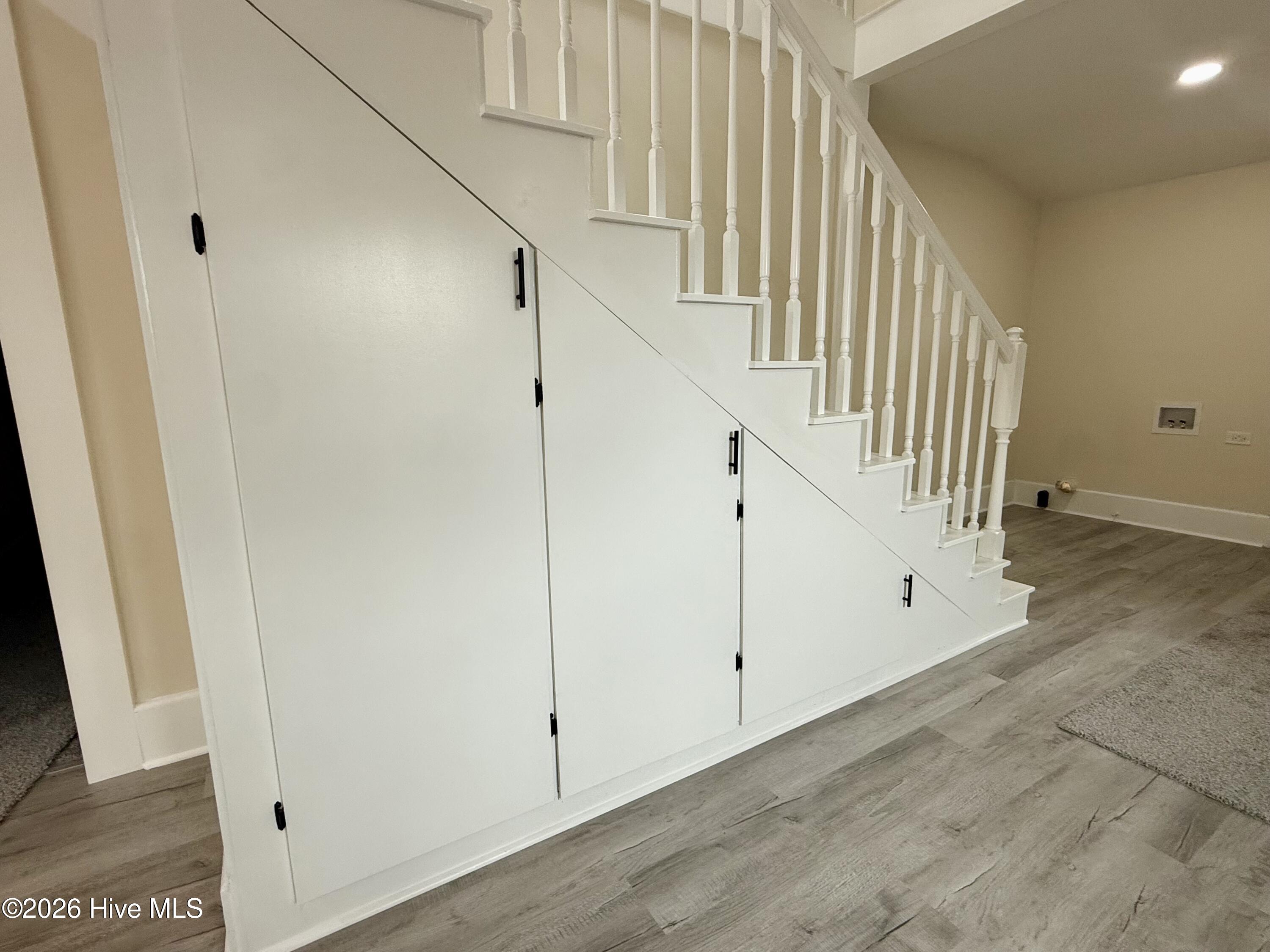 102 E Main Street Property Photo 15