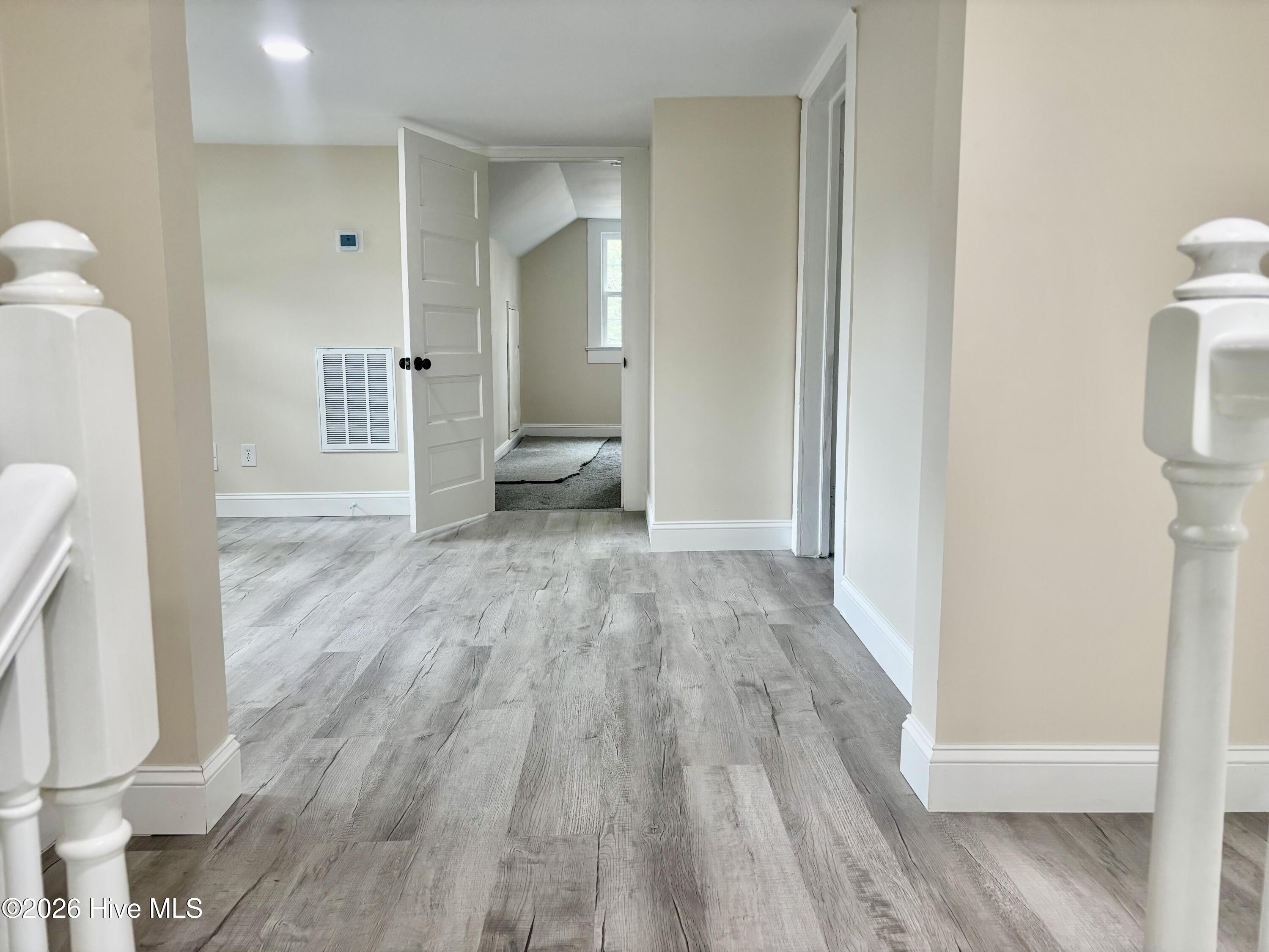 102 E Main Street Property Photo 16