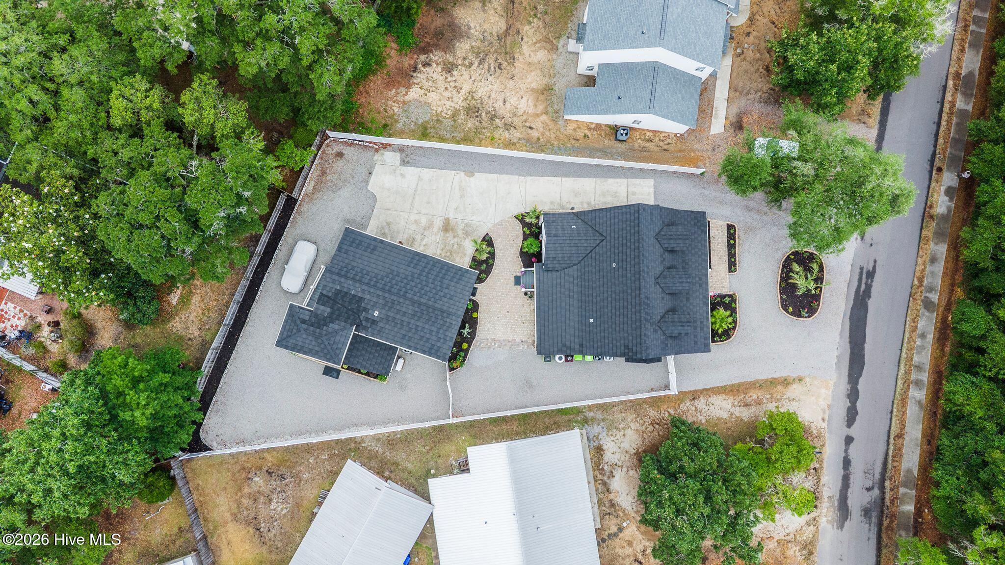 427 Womble Street Property Photo 8