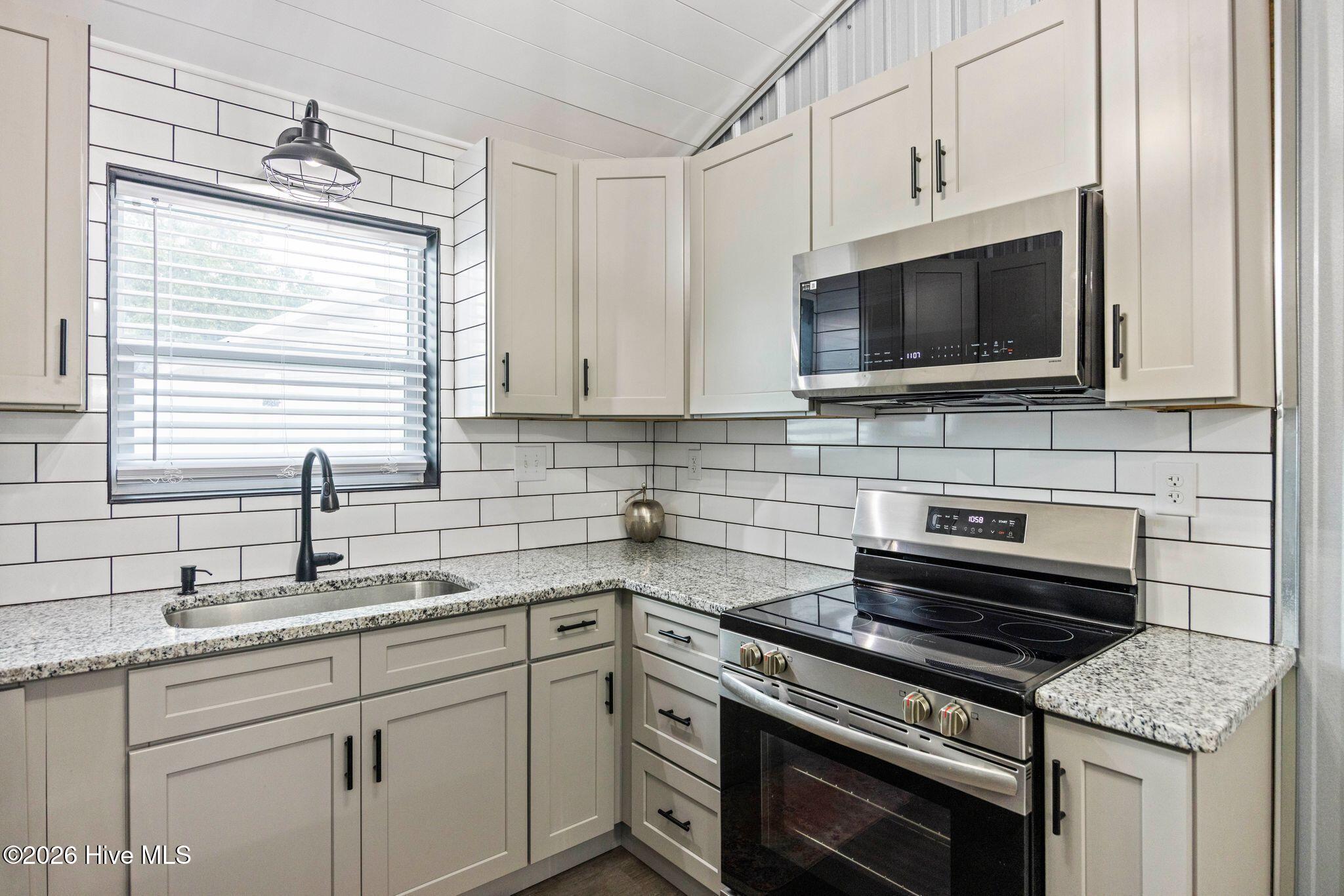 427 Womble Street Property Photo 88