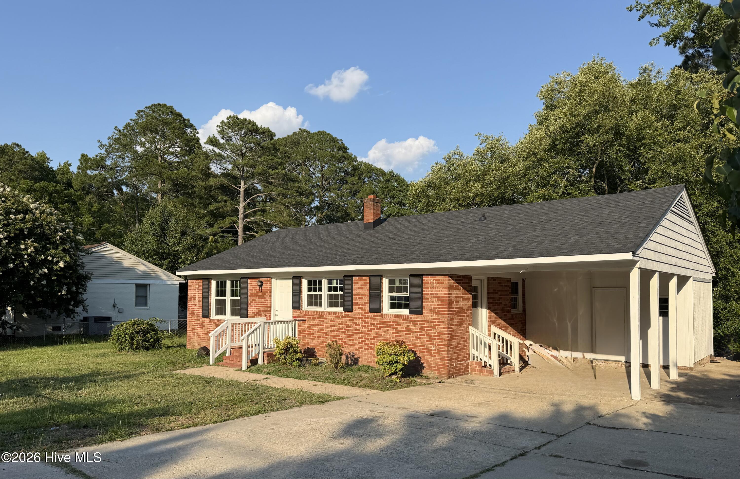 718 Franklin Street Property Photo 2