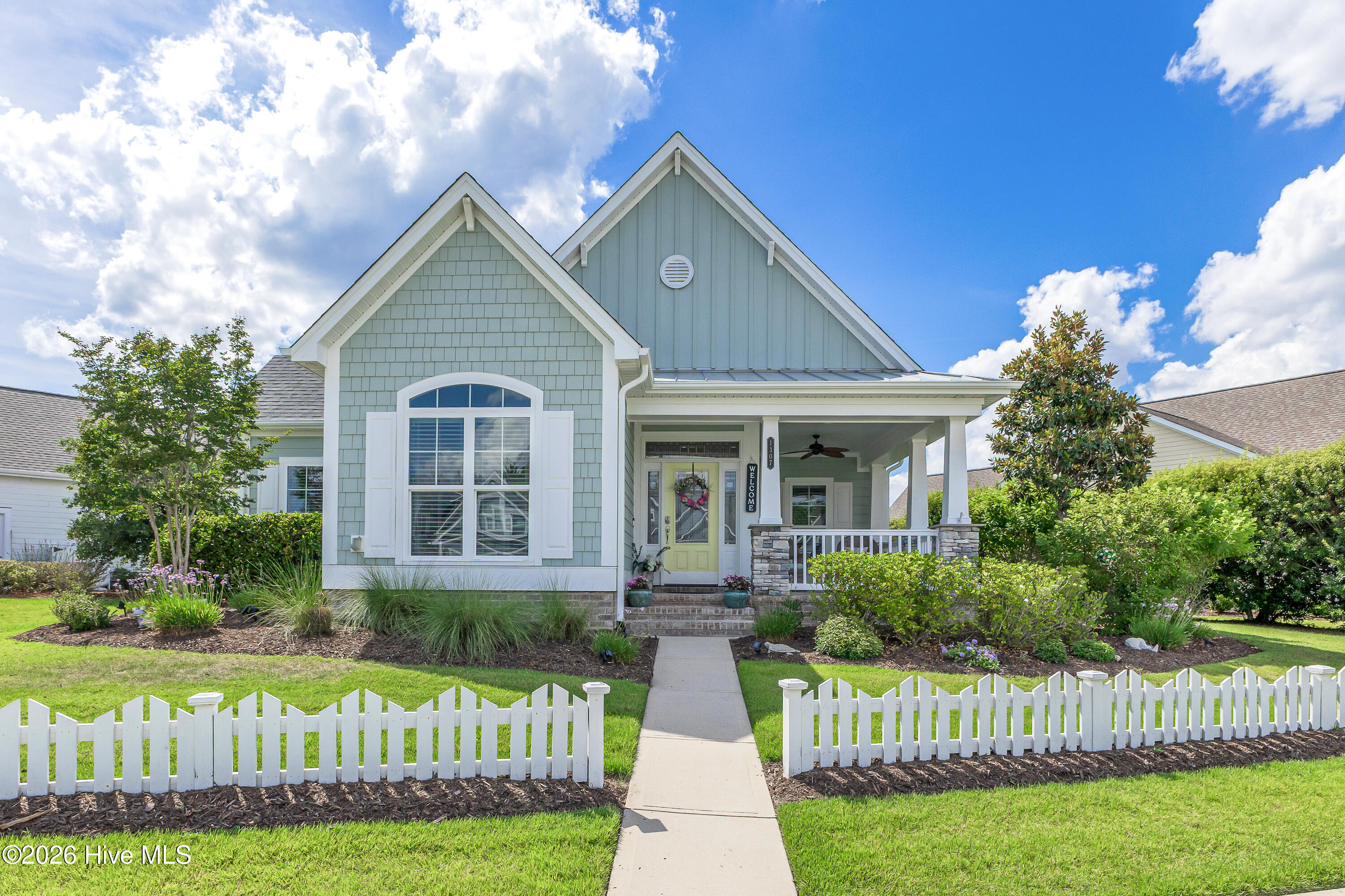 1307 Star Grass Way Property Photo 1