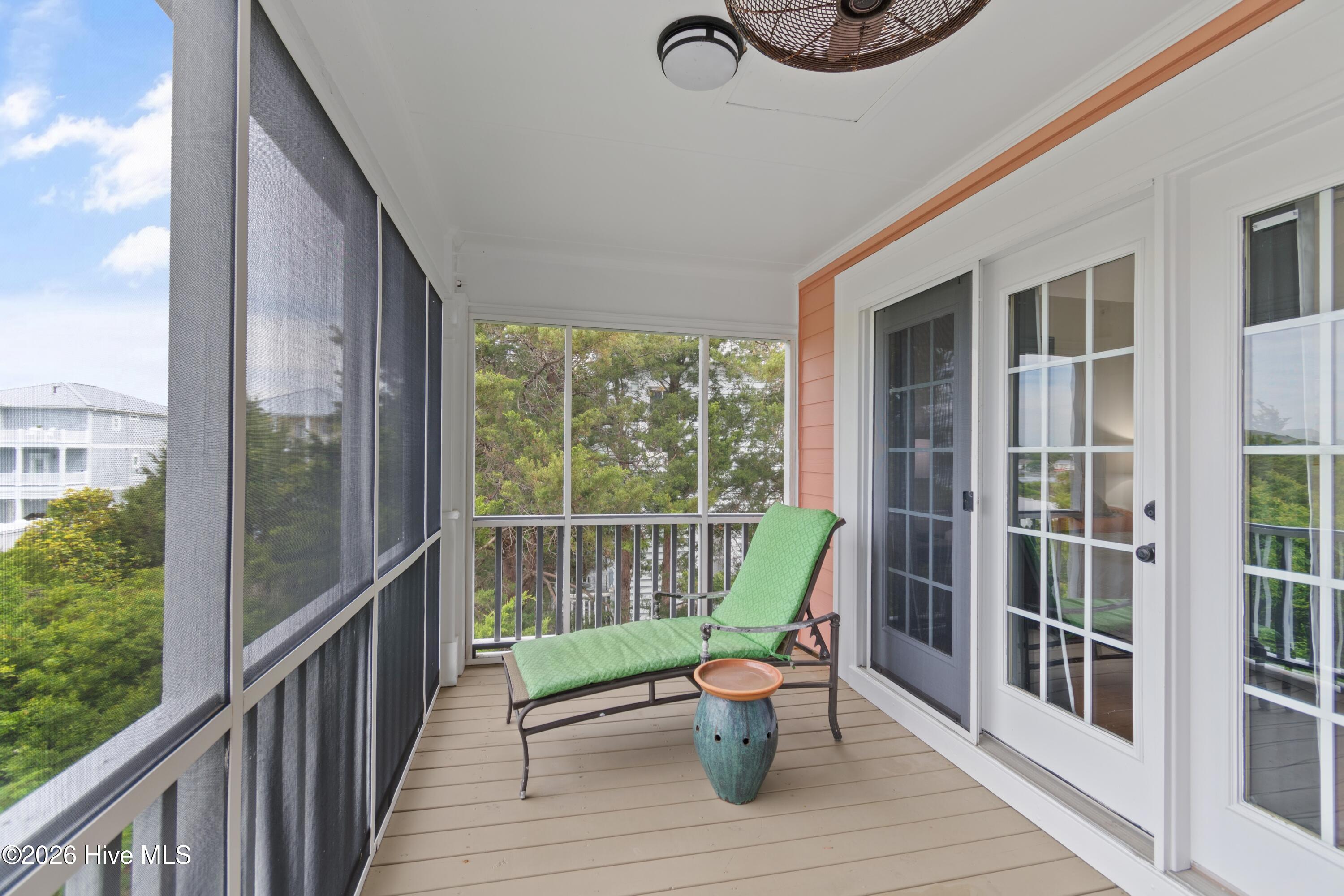 110 Heron Drive Property Photo 6