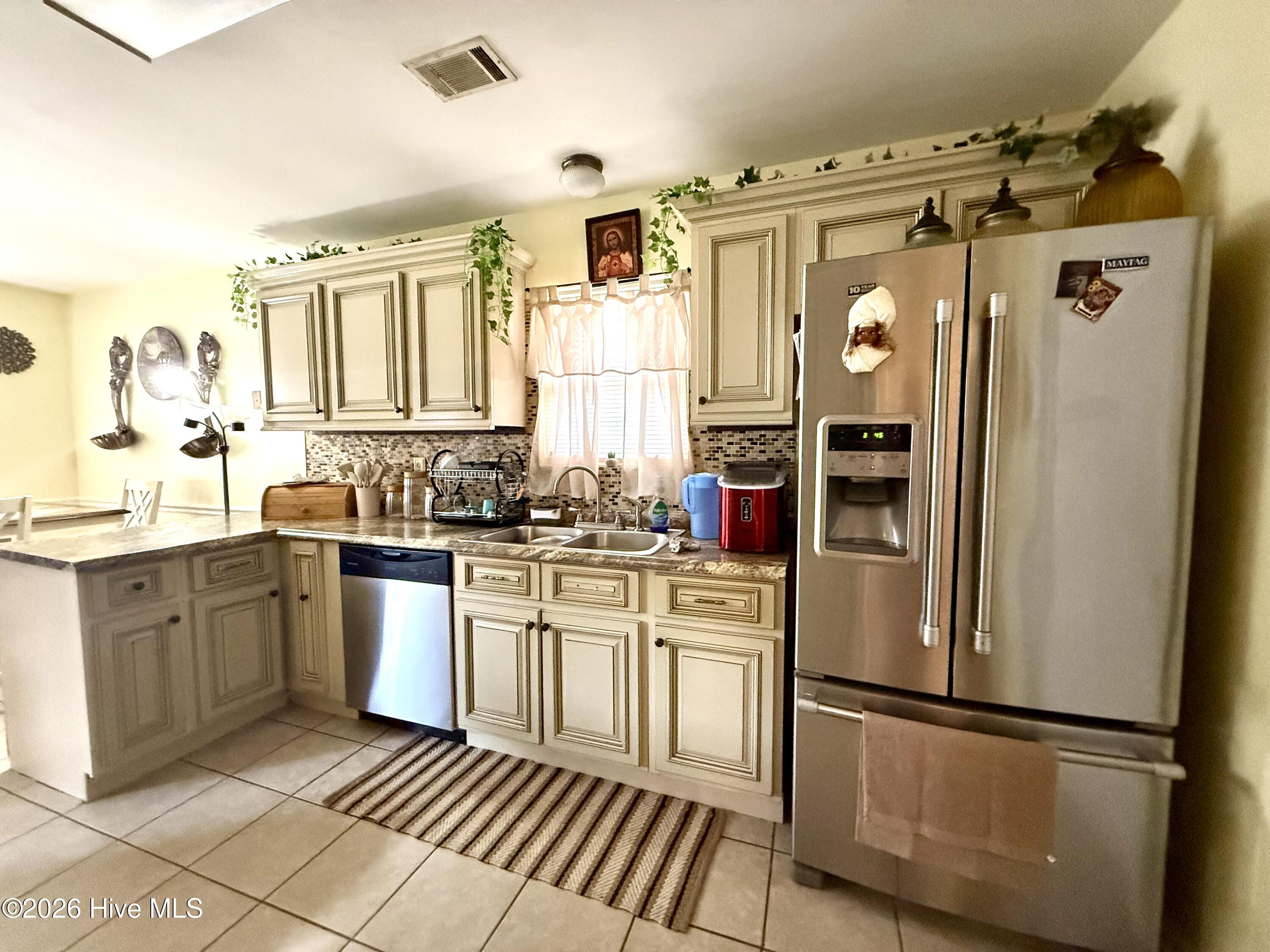 4672 Crested Butte Road Property Photo 4