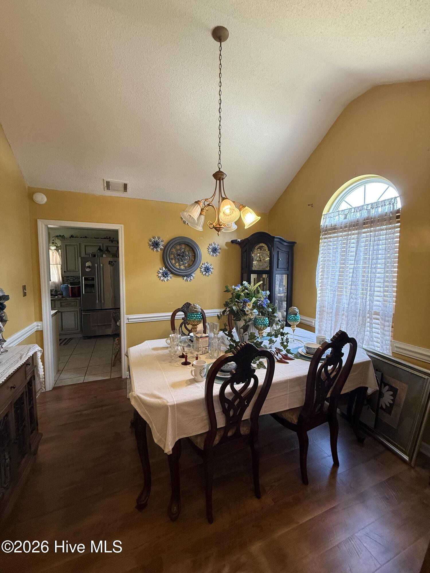 4672 Crested Butte Road Property Photo 7