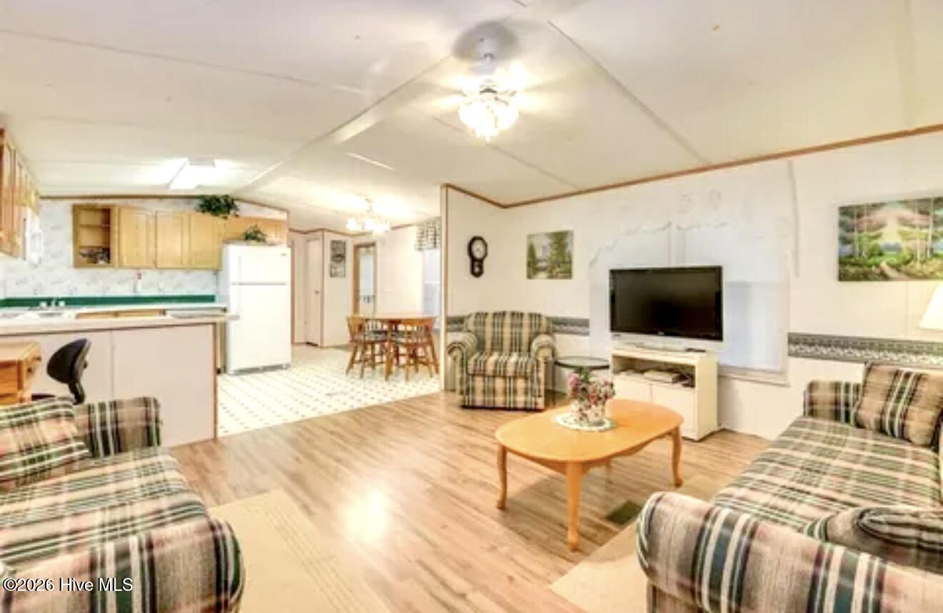 1190 Montego Drive Property Photo 4