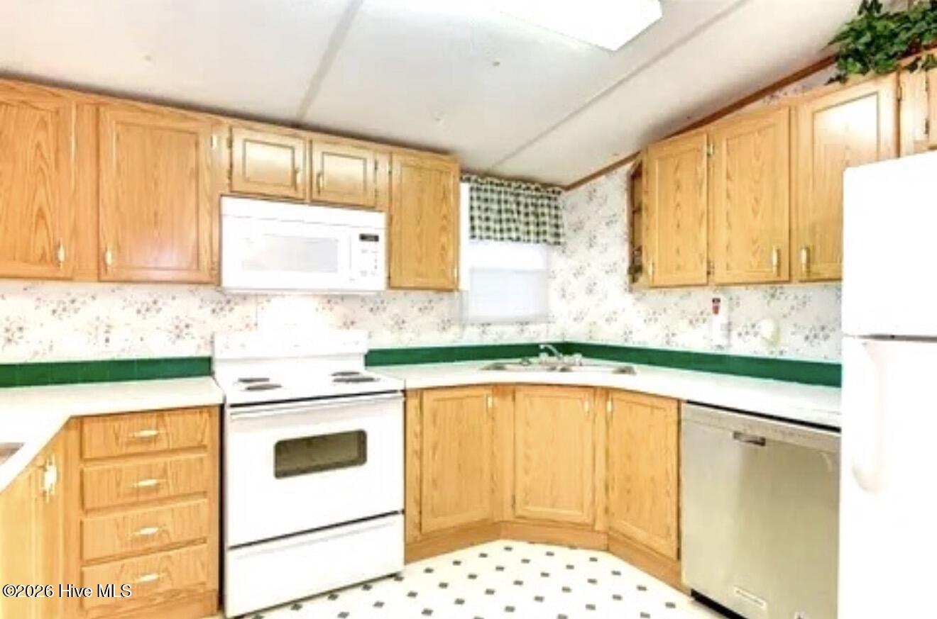 1190 Montego Drive Property Photo 6