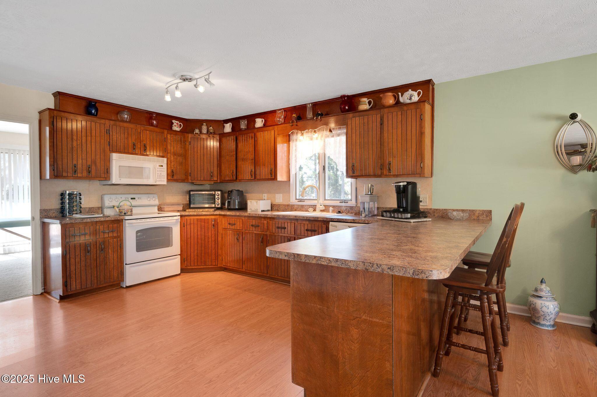 320 Pinecrest Drive Property Photo 12