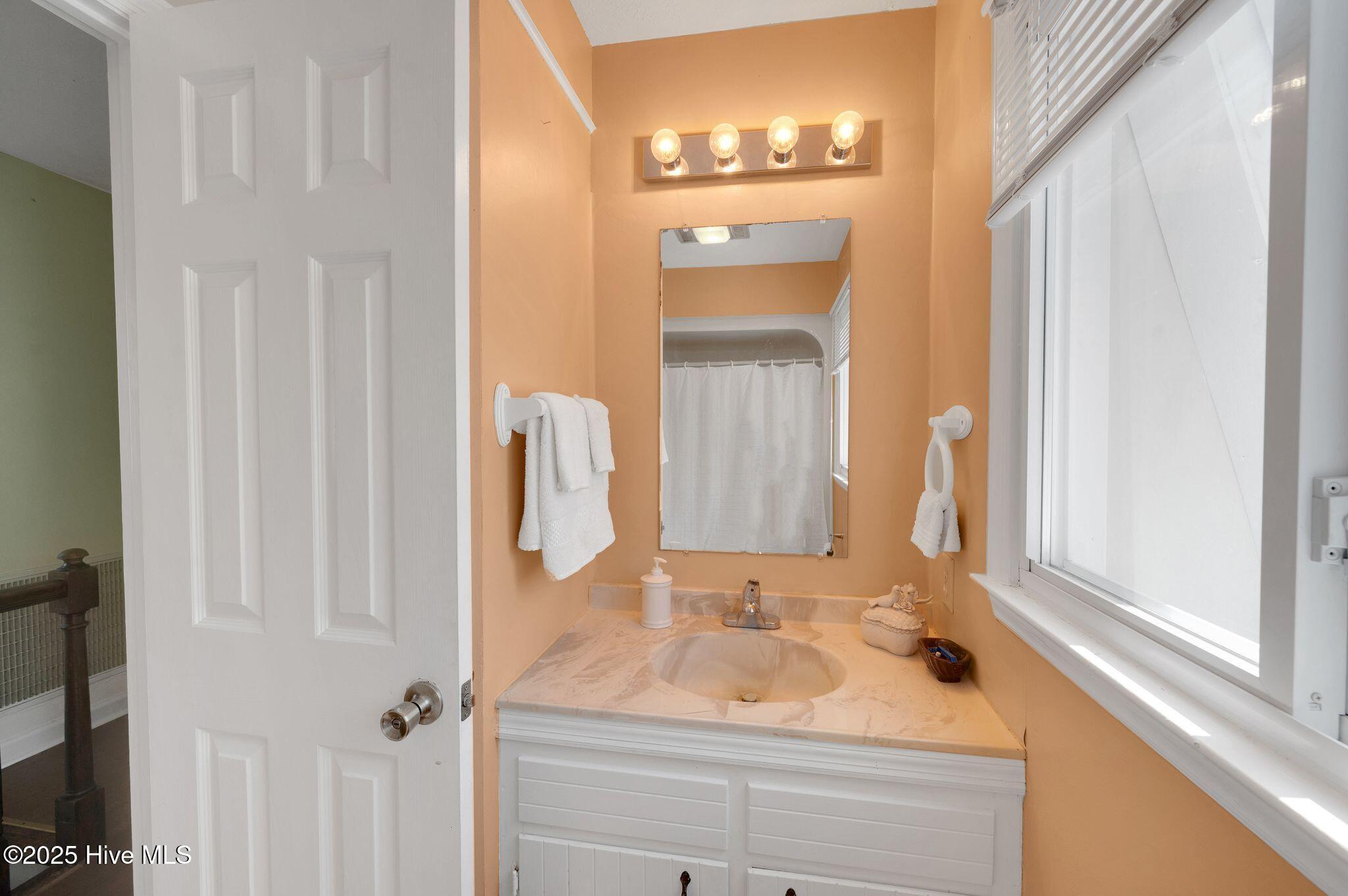 320 Pinecrest Drive Property Photo 18