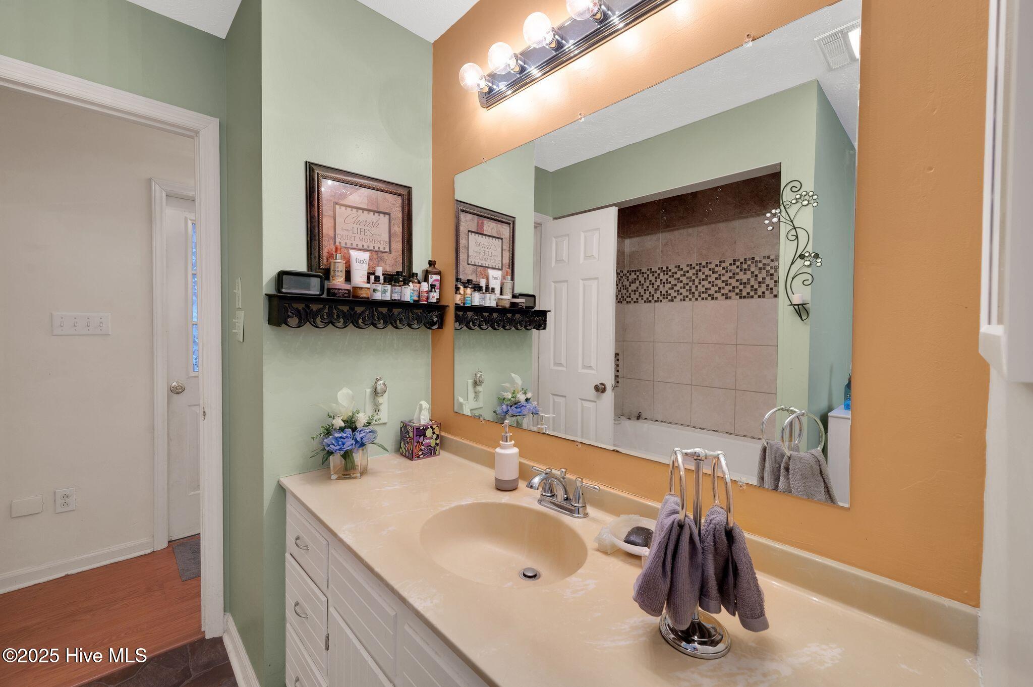 320 Pinecrest Drive Property Photo 19