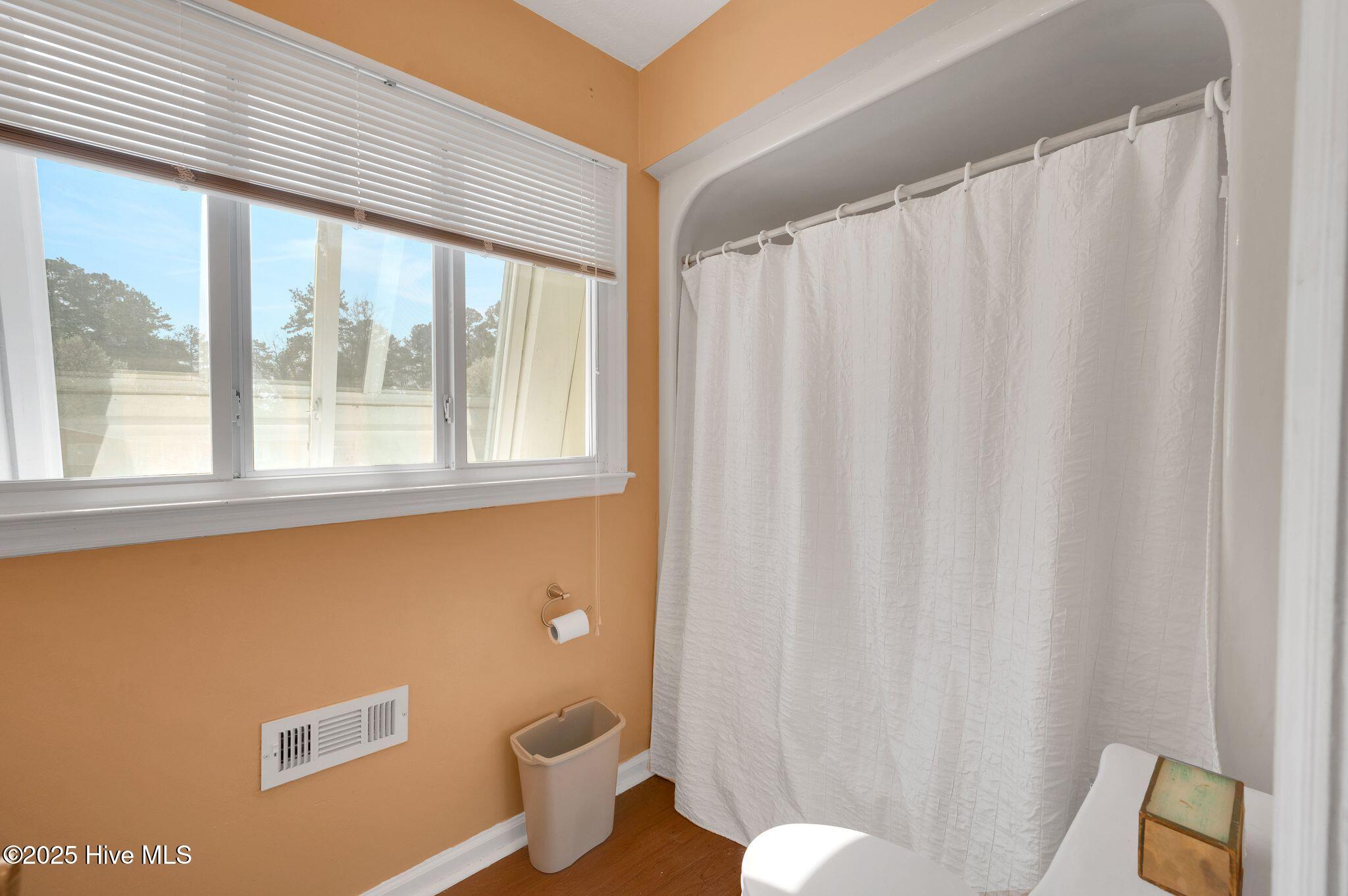 320 Pinecrest Drive Property Photo 27