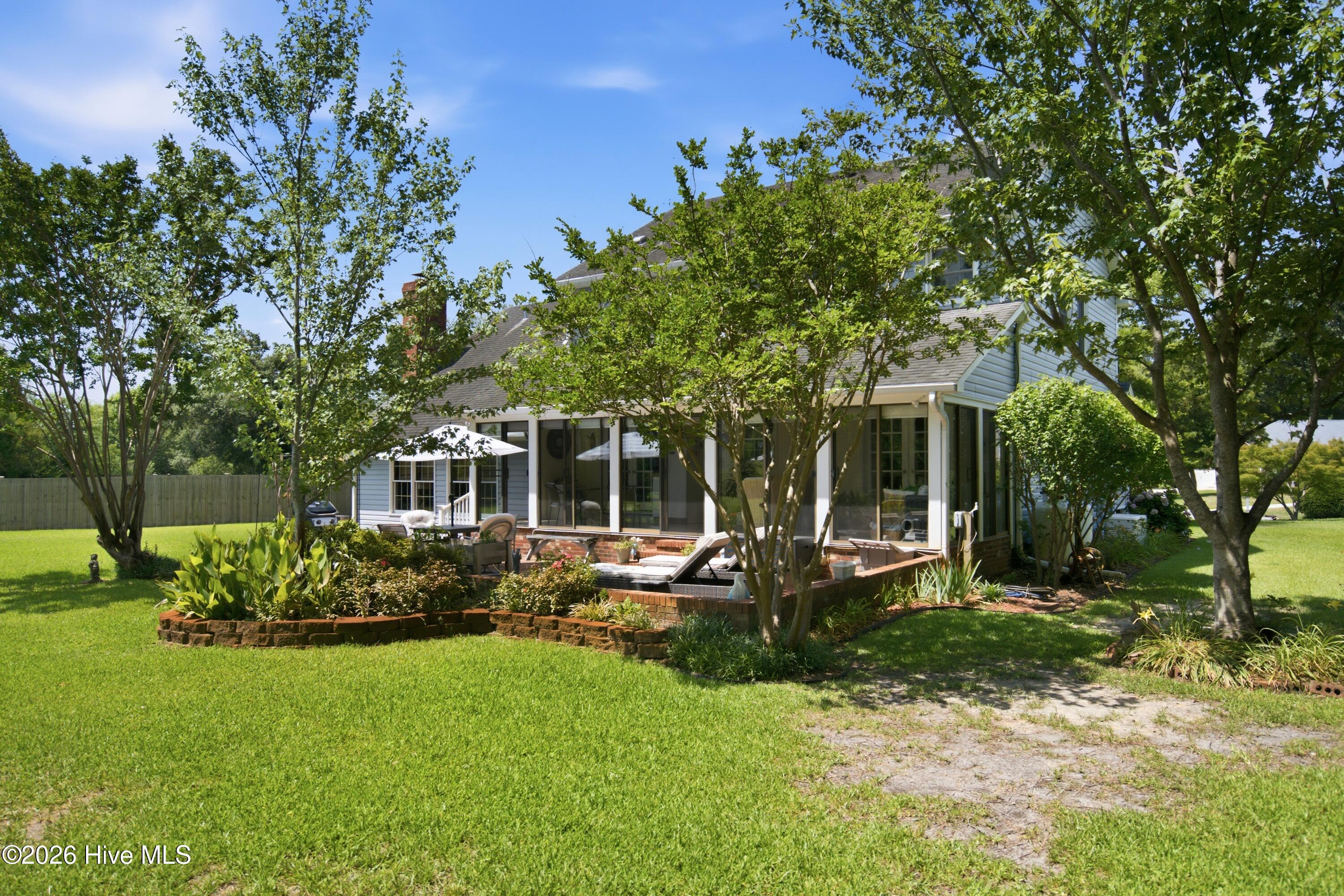 312 Lennox Place Property Photo 52