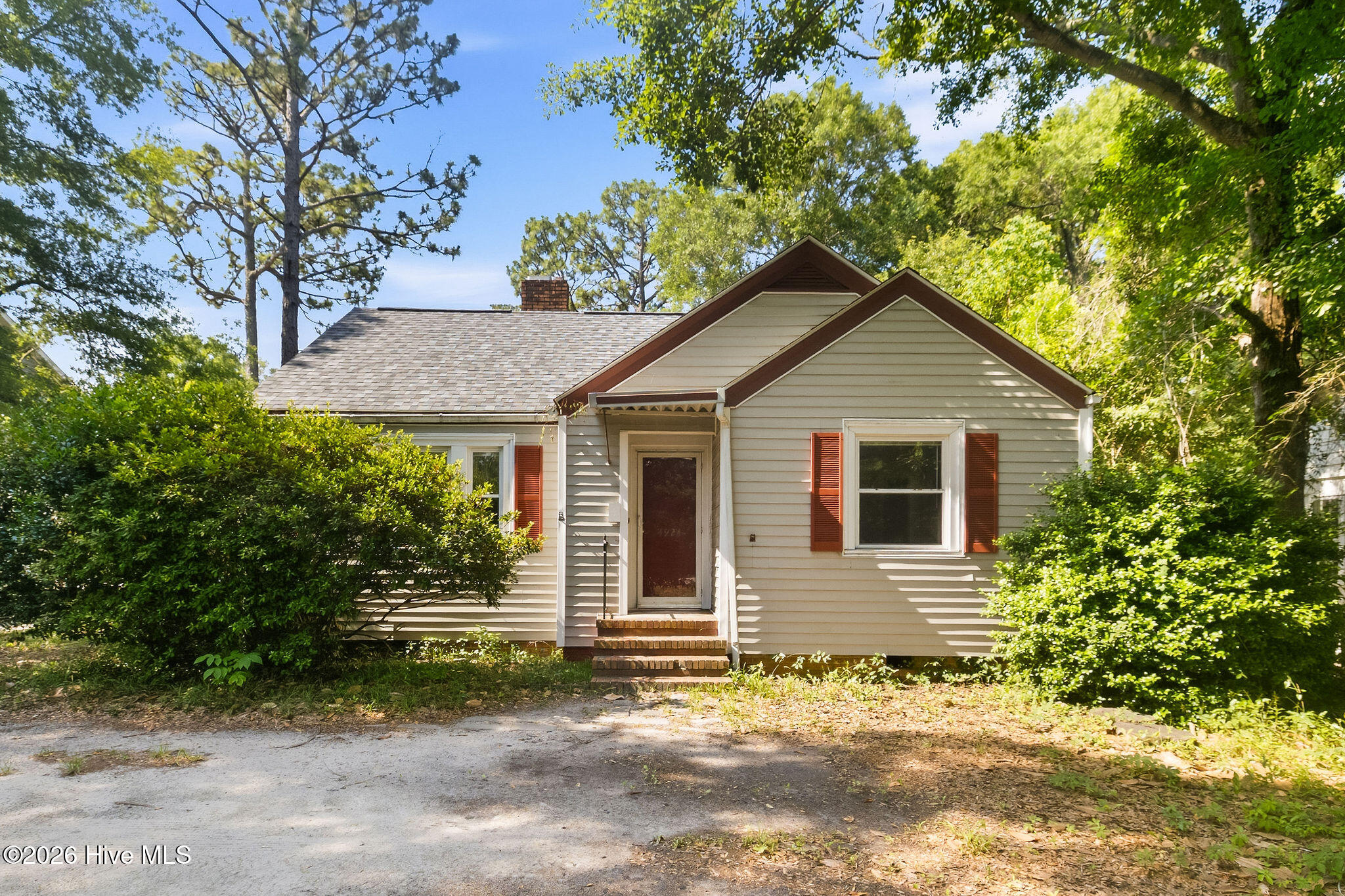 4924 Oleander Drive Property Photo 1