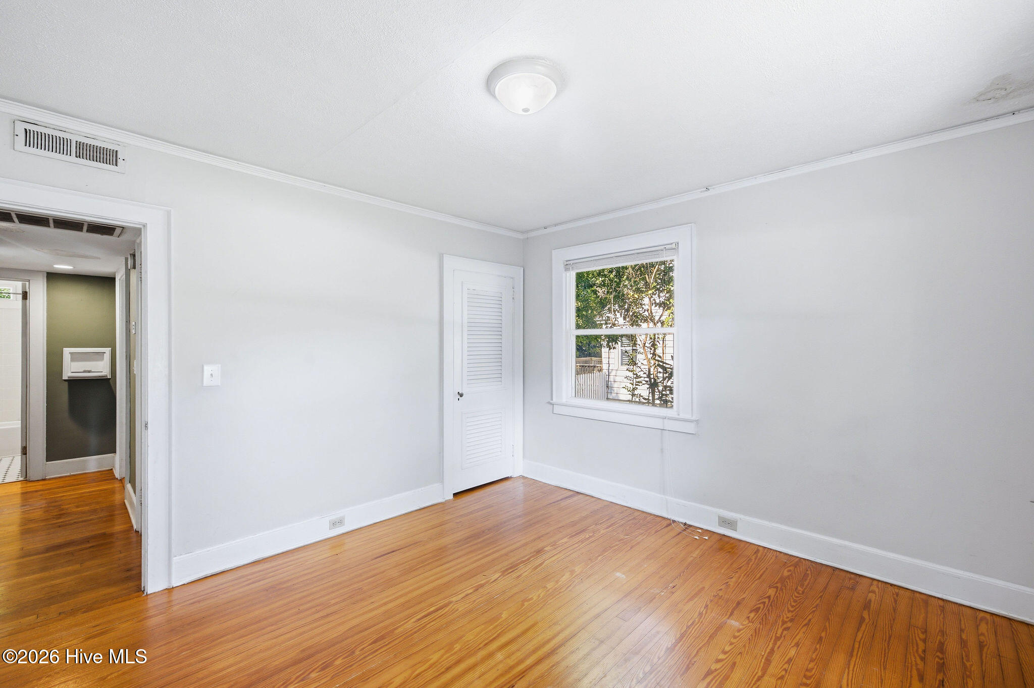 4924 Oleander Drive Property Photo 10