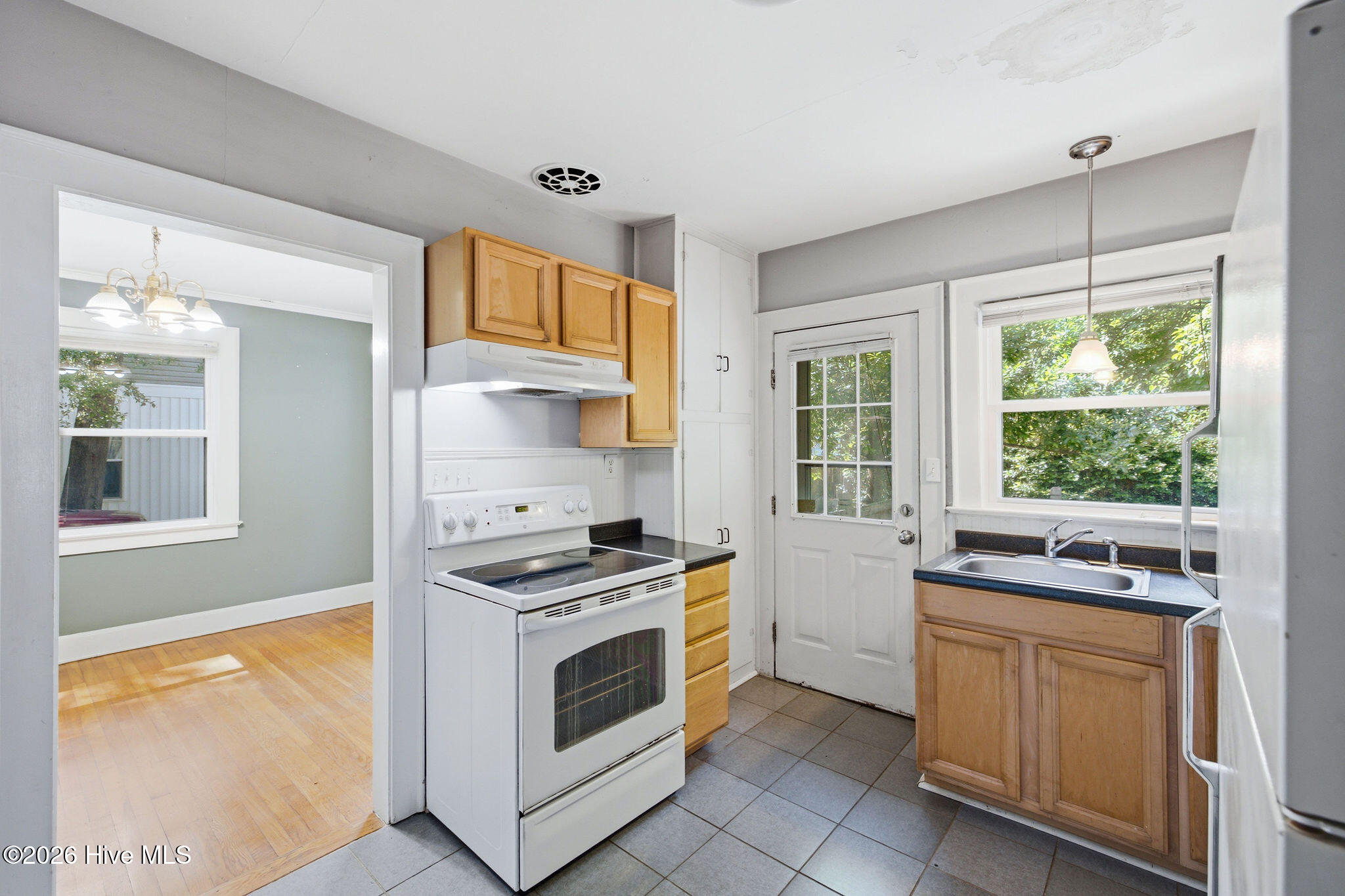 4924 Oleander Drive Property Photo 17