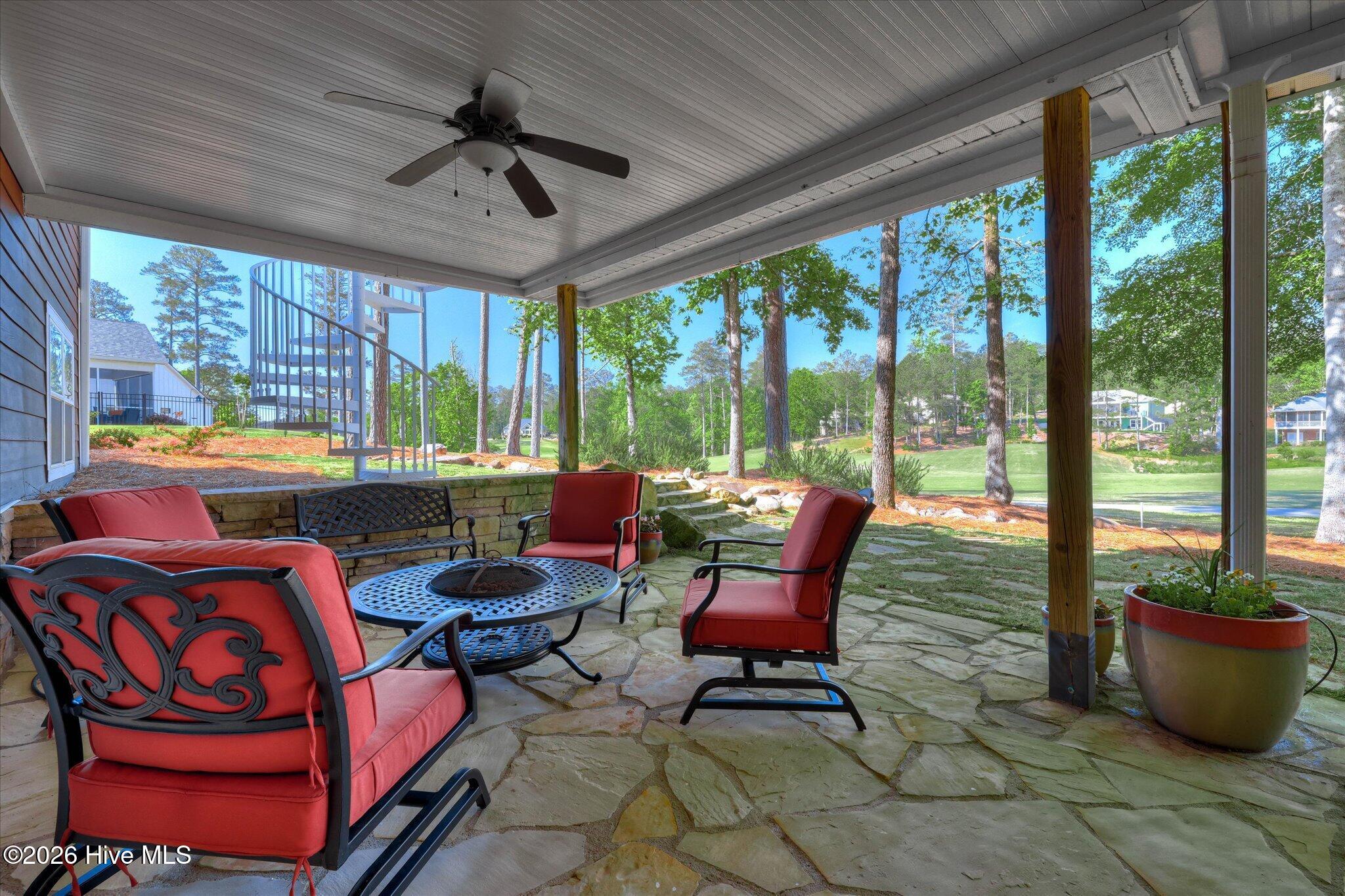 127 Laurens Drive Property Photo 40