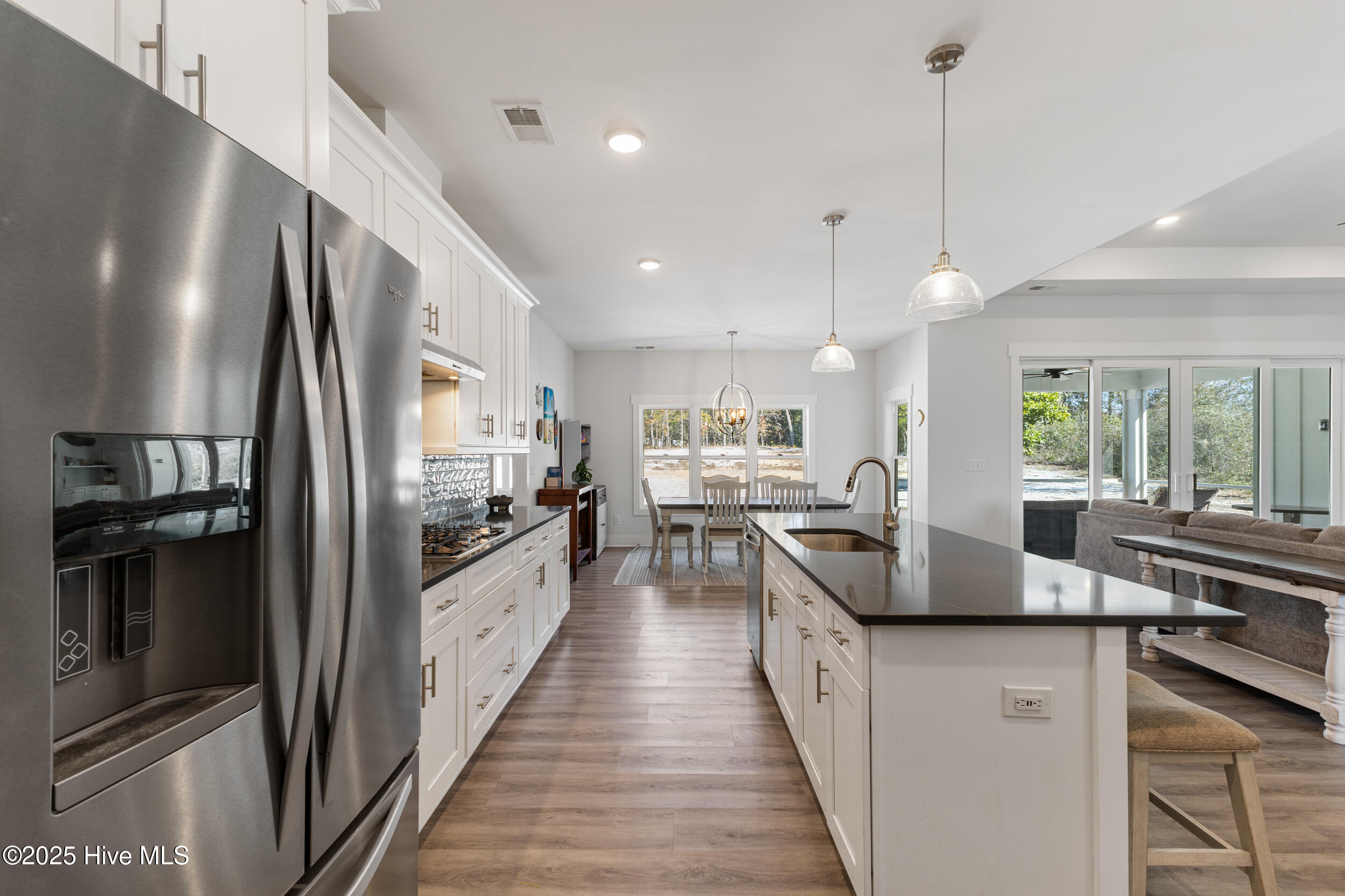 824 The Cape Boulevard Property Photo 11