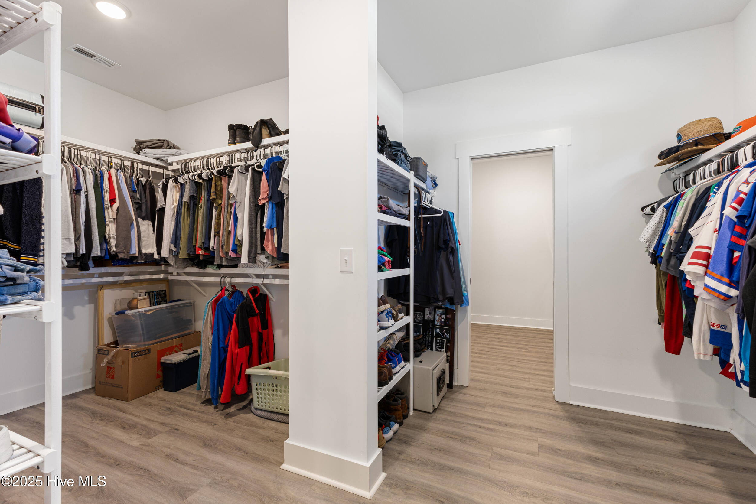 824 The Cape Boulevard Property Photo 22