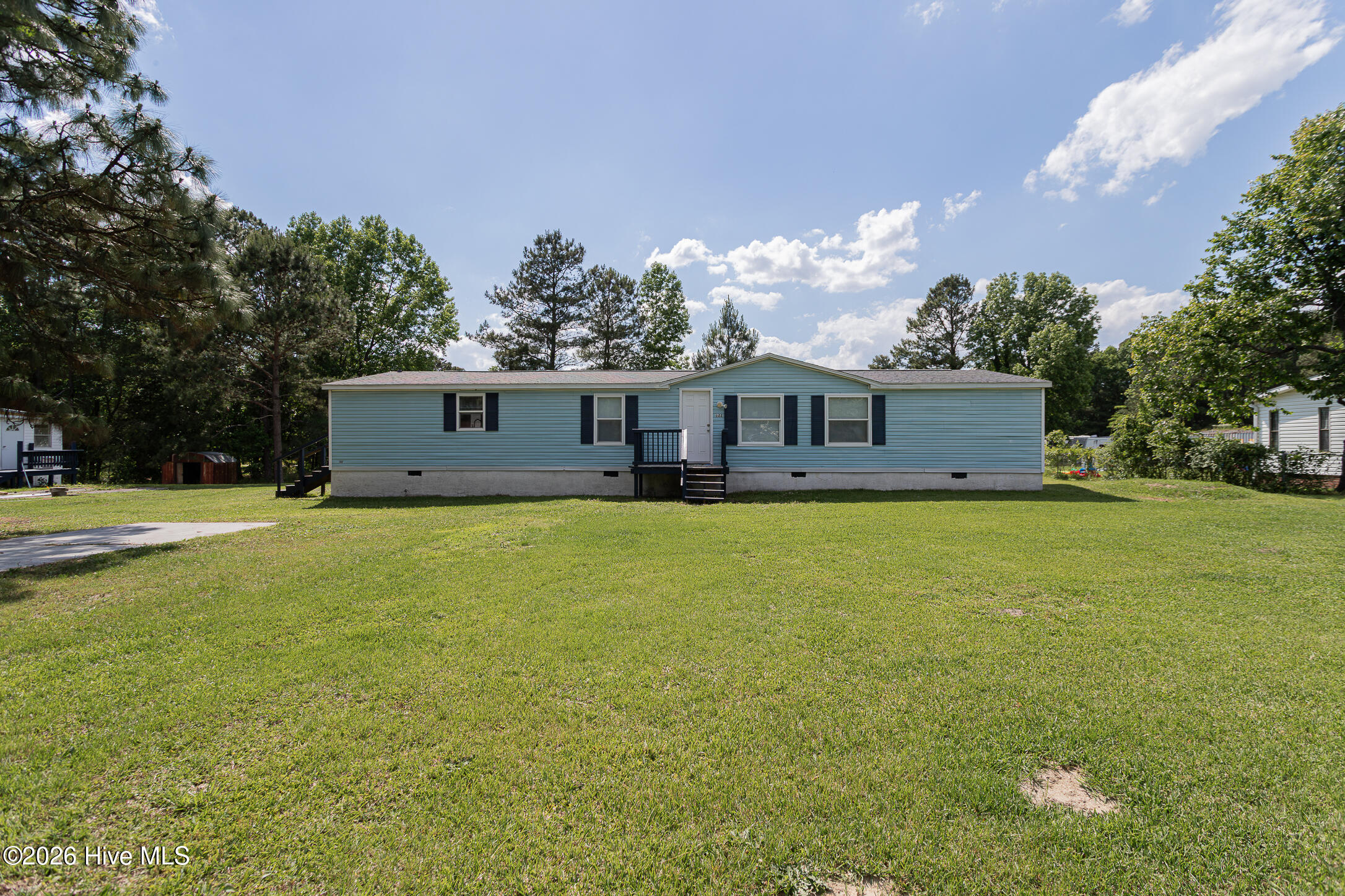 122 Woodbrook Drive Property Photo 3