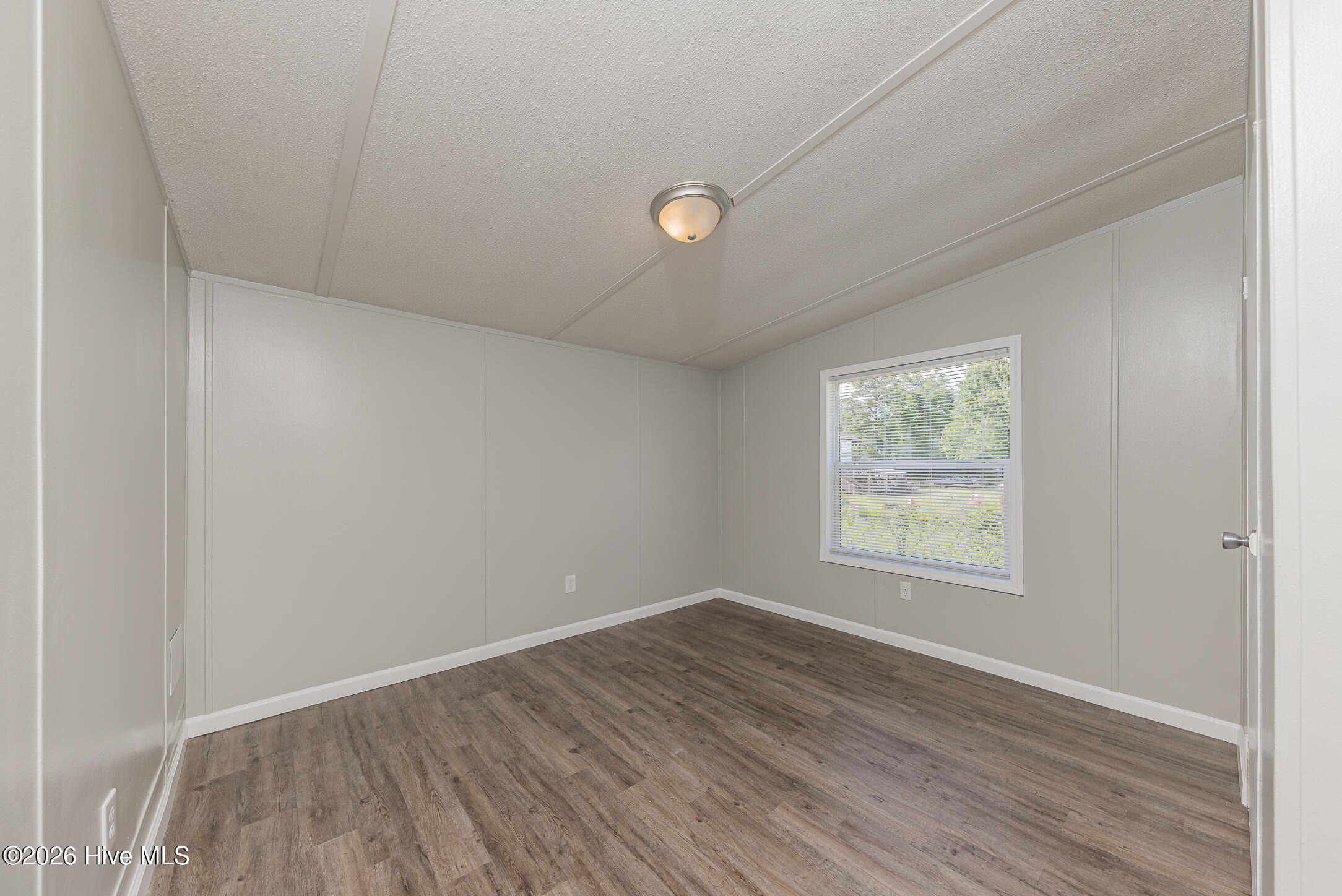 122 Woodbrook Drive Property Photo 41