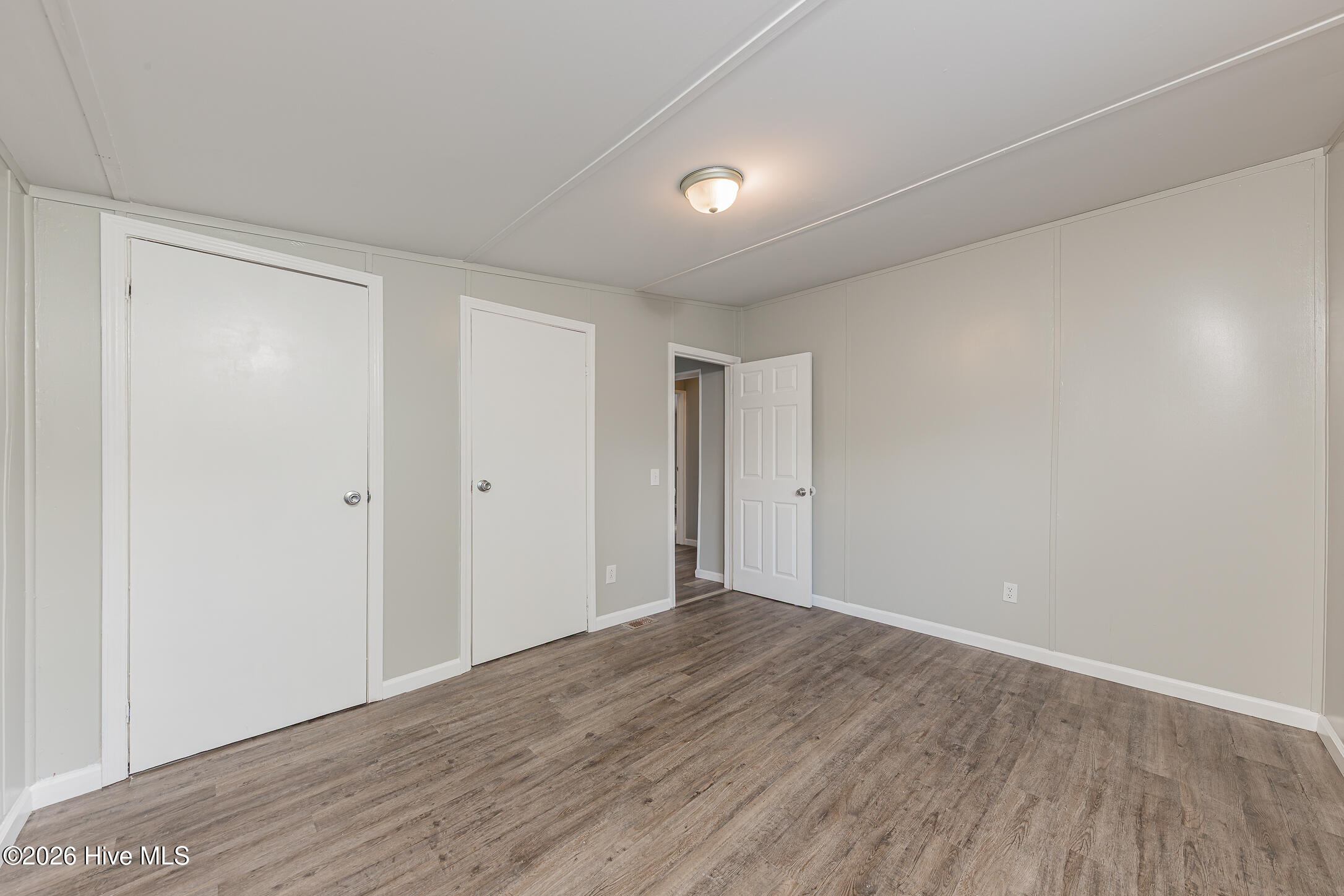 122 Woodbrook Drive Property Photo 43