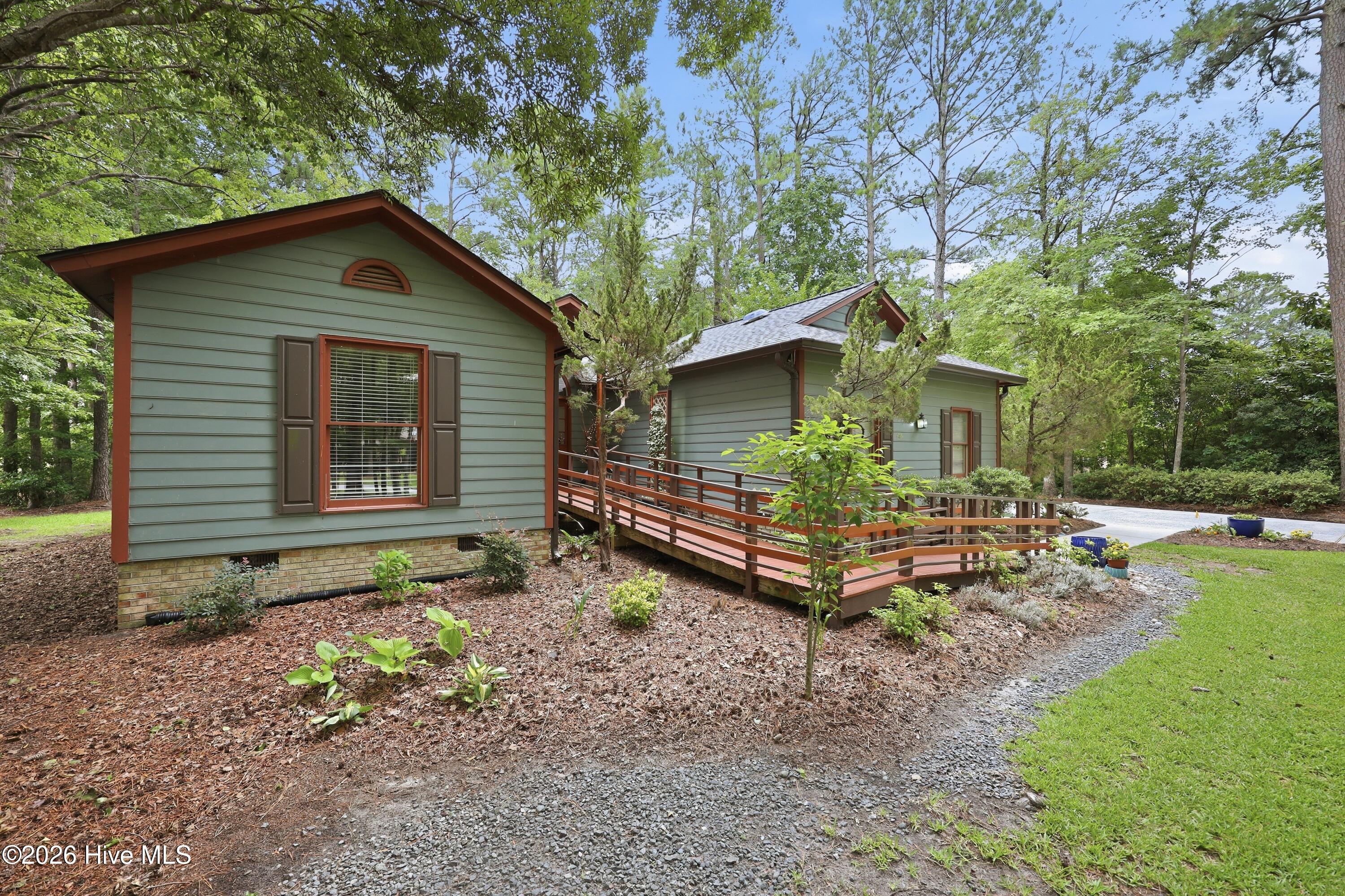 6015 Club House Drive Property Photo 42