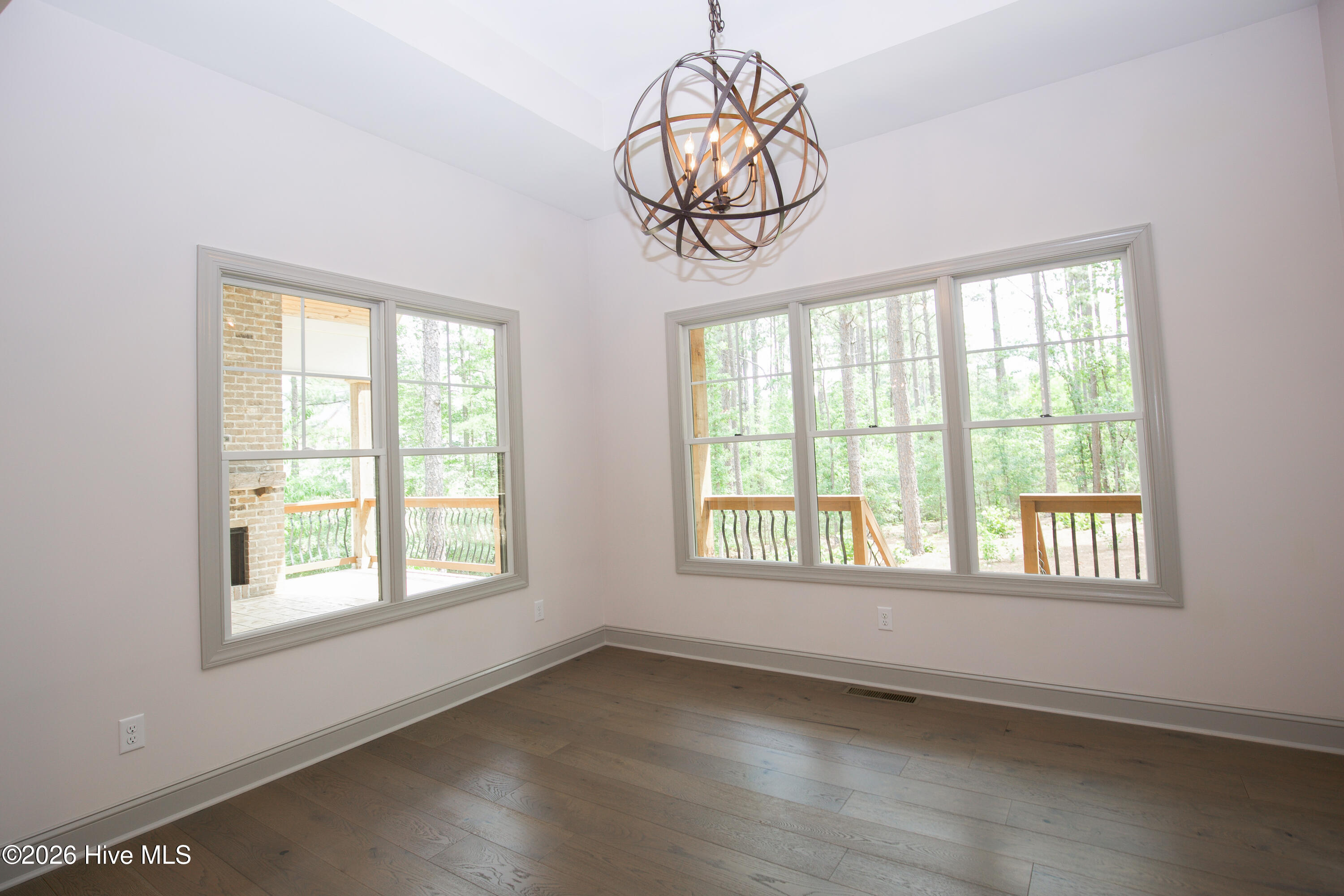 102 Greystones Court Property Photo 19