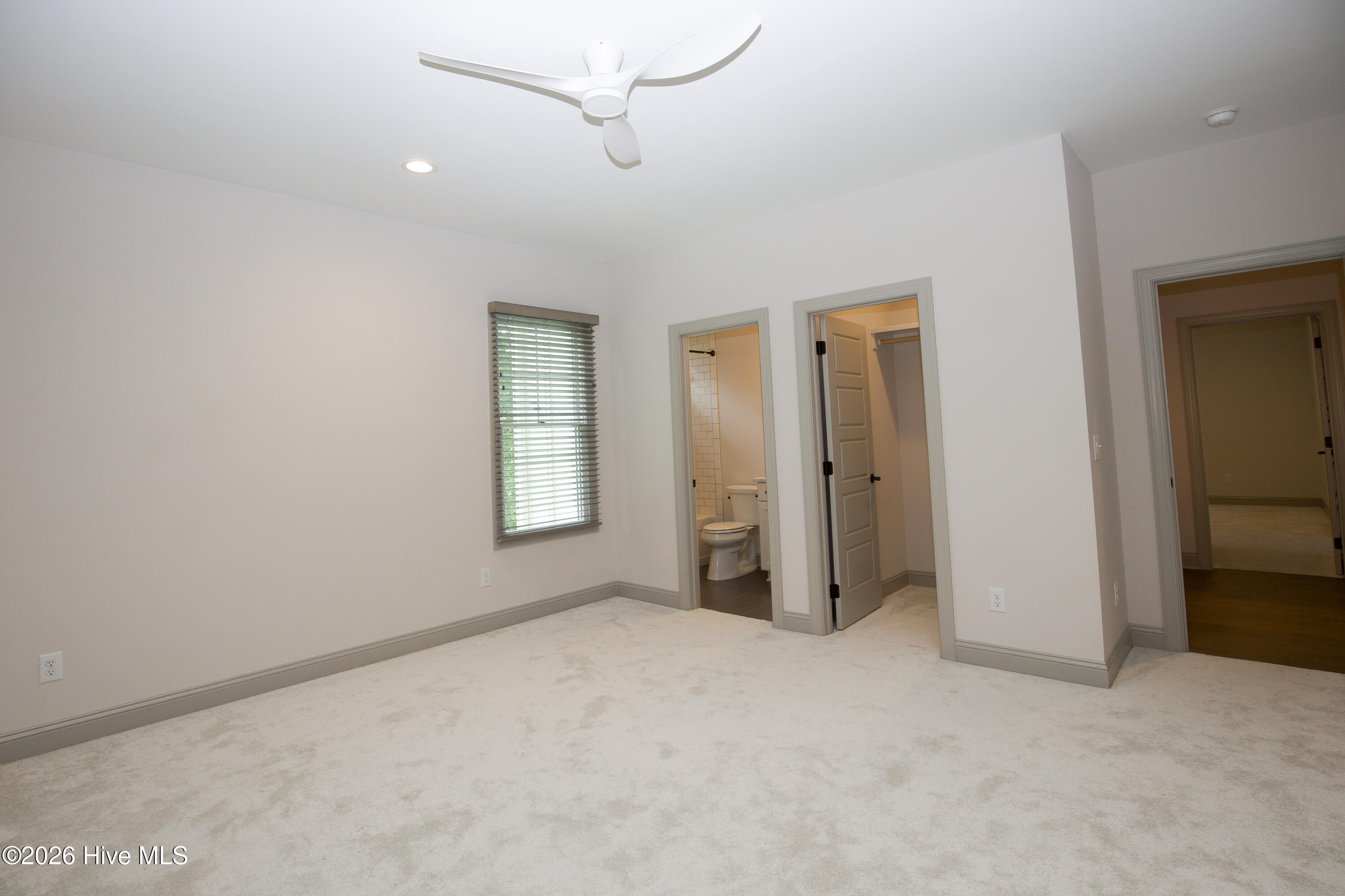 102 Greystones Court Property Photo 45