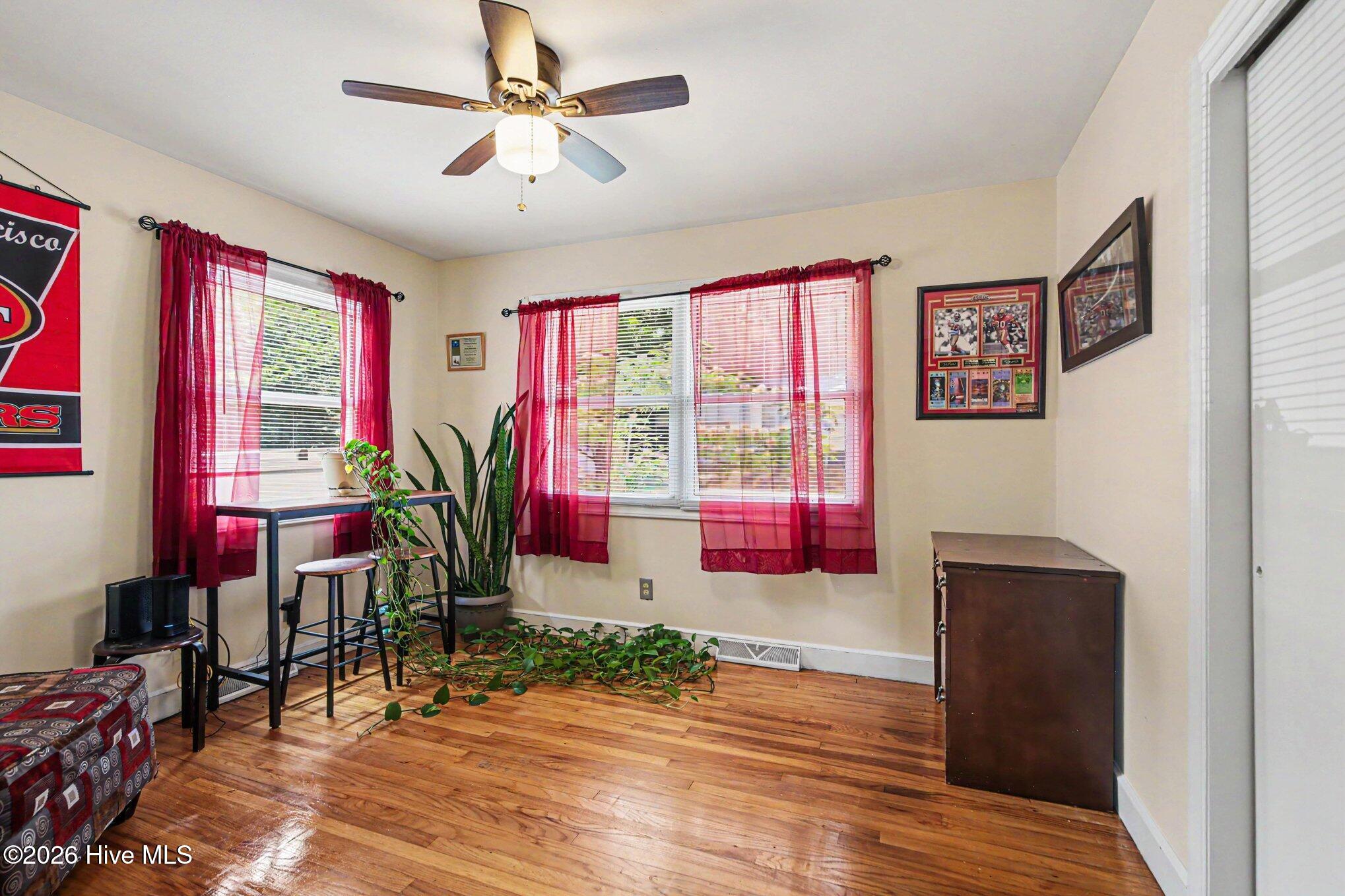 1304 Nance Street Property Photo 15
