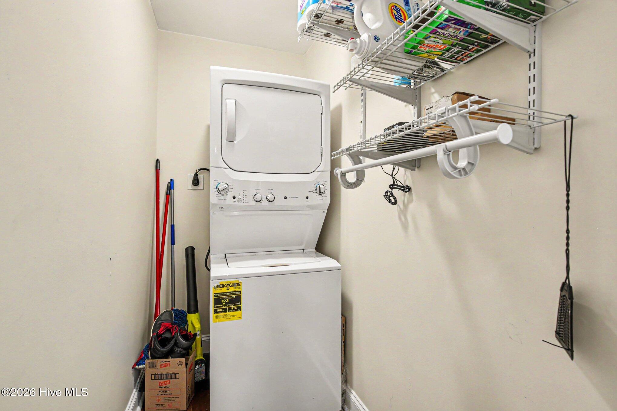 1304 Nance Street Property Photo 19