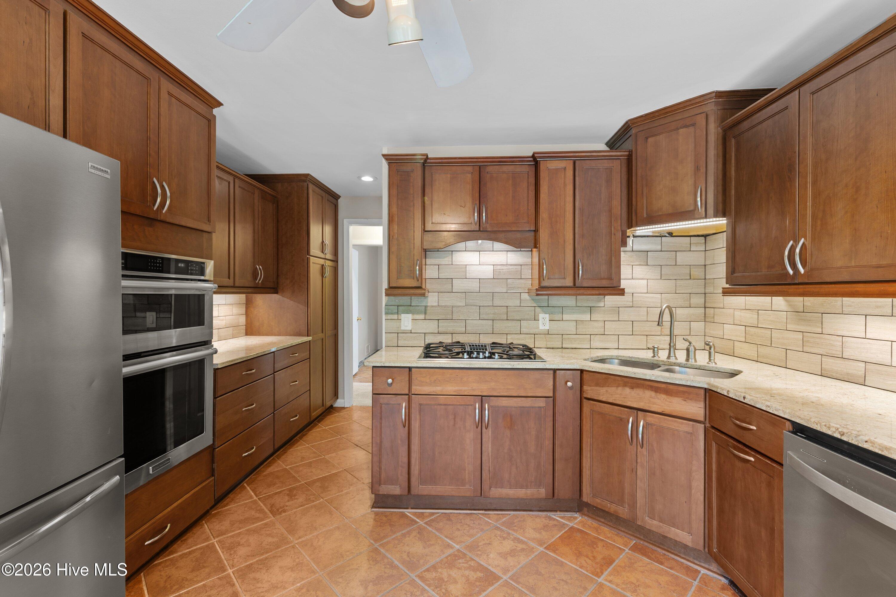 744 Lancaster Road Property Photo 12