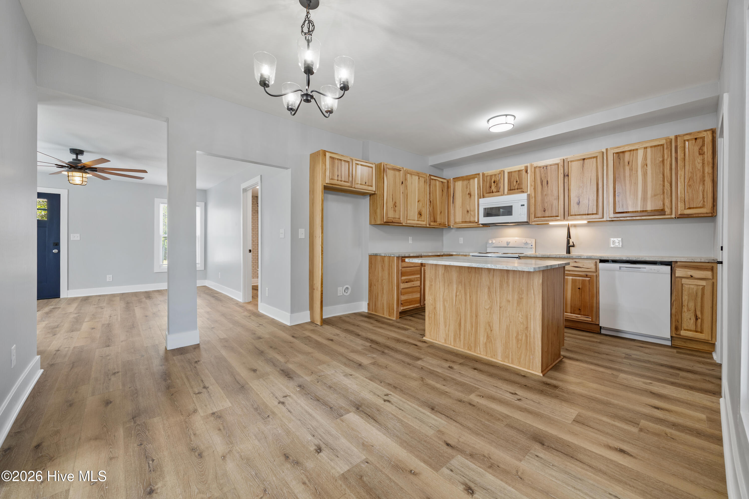 723 N Market Street Property Photo 24