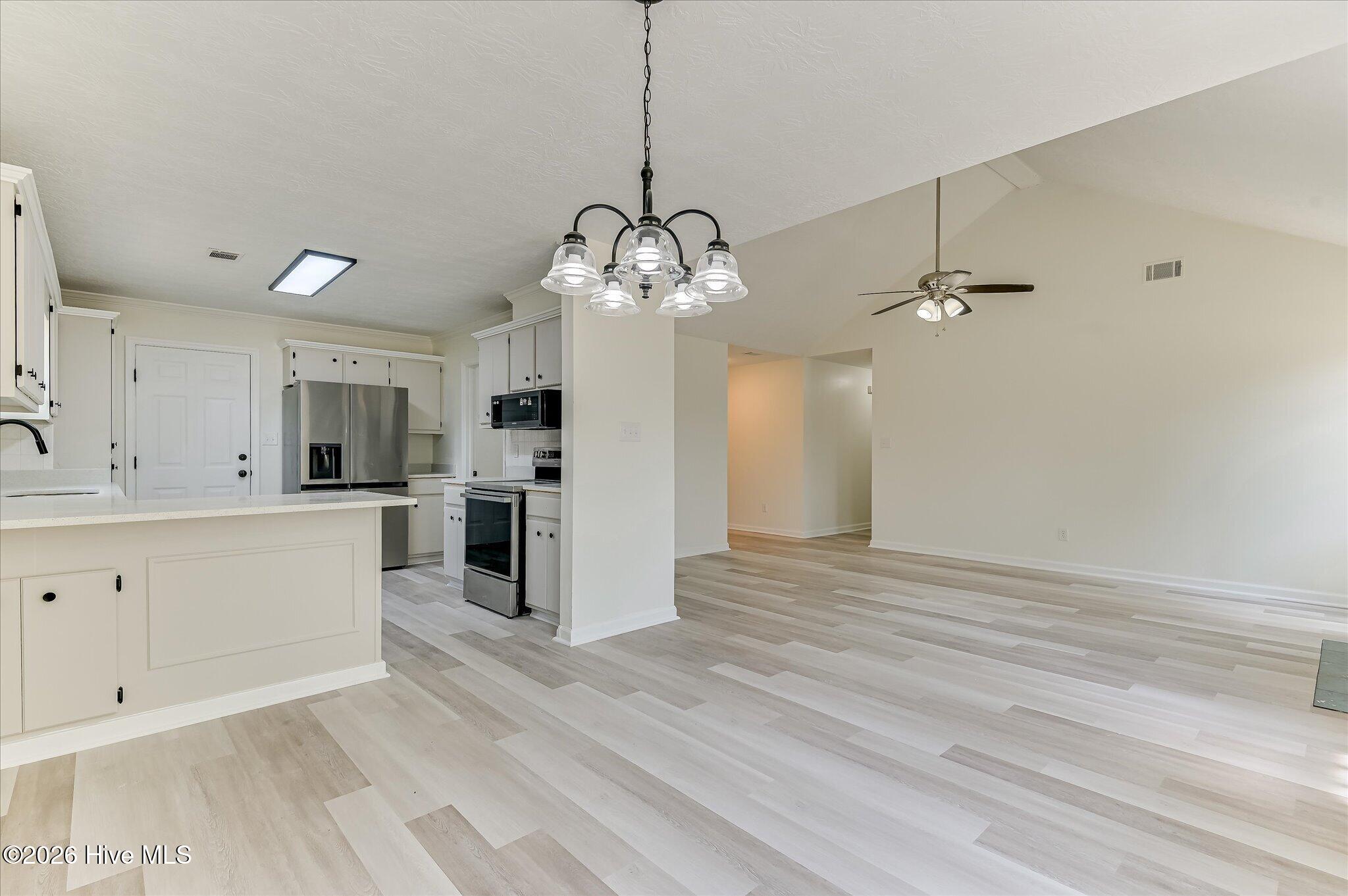 2604 Anacua Way Property Photo 13