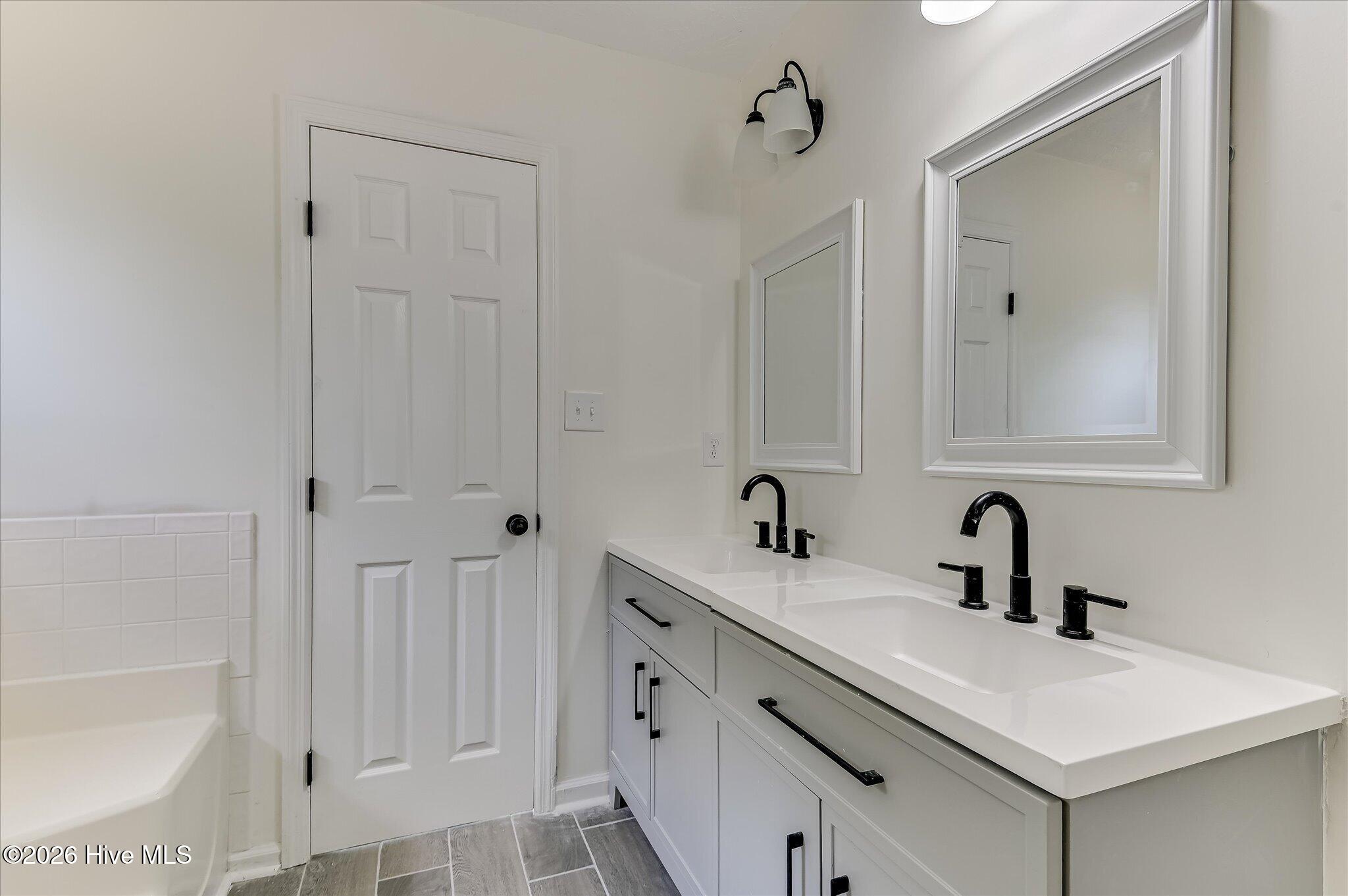 2604 Anacua Way Property Photo 25
