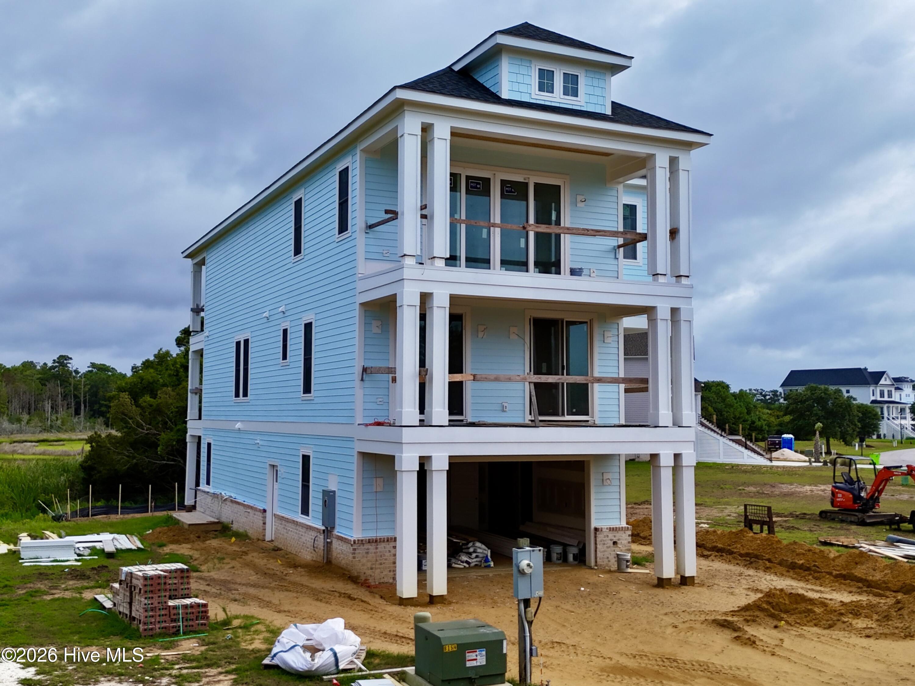 102 Marshland Circle Property Photo 4