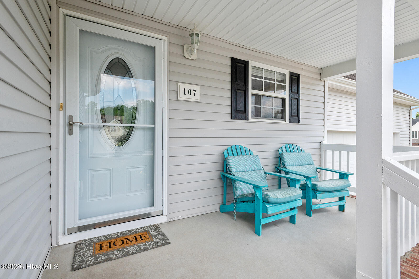 107 Chickadee Street Property Photo 2