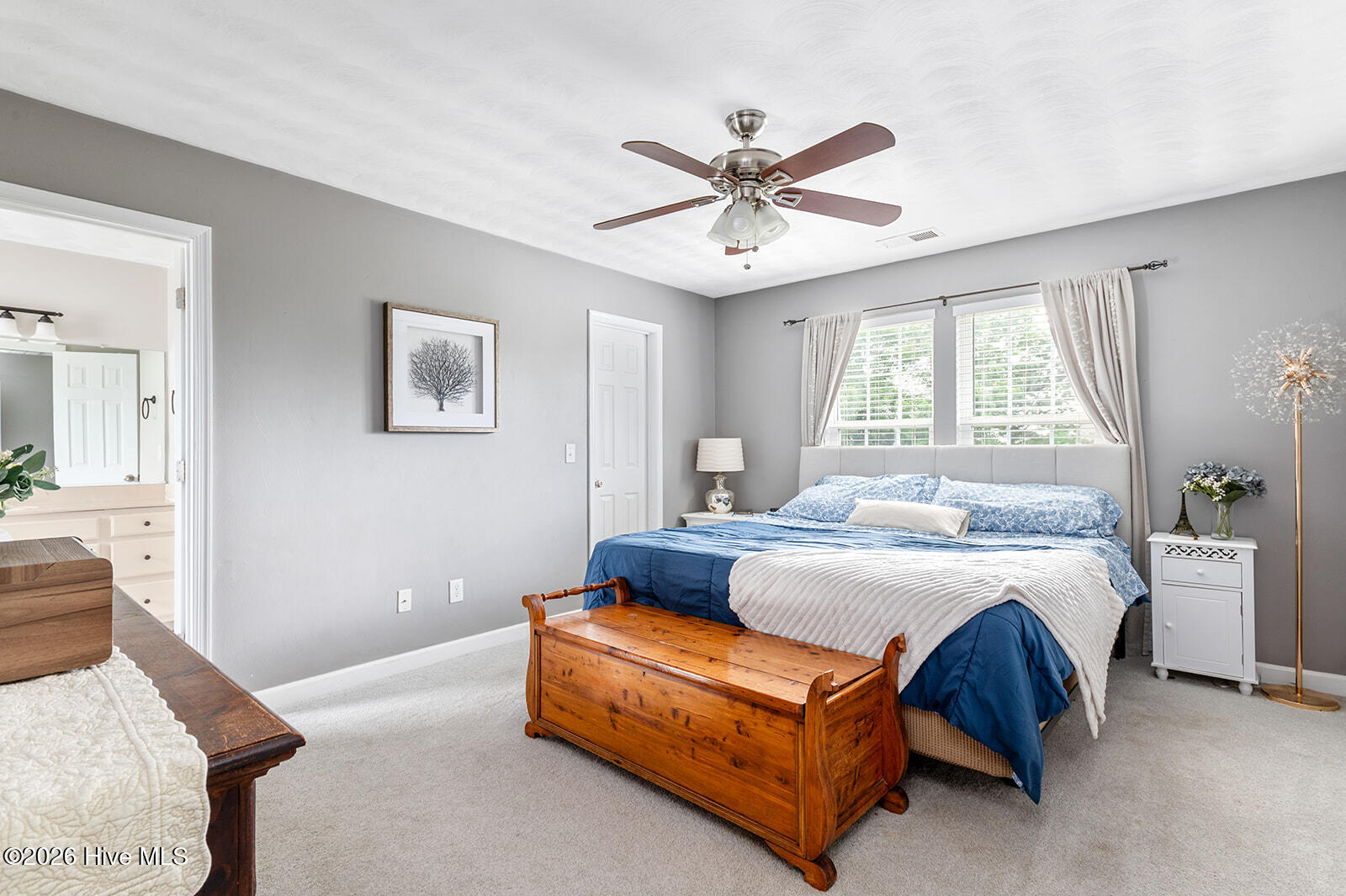 107 Chickadee Street Property Photo 34