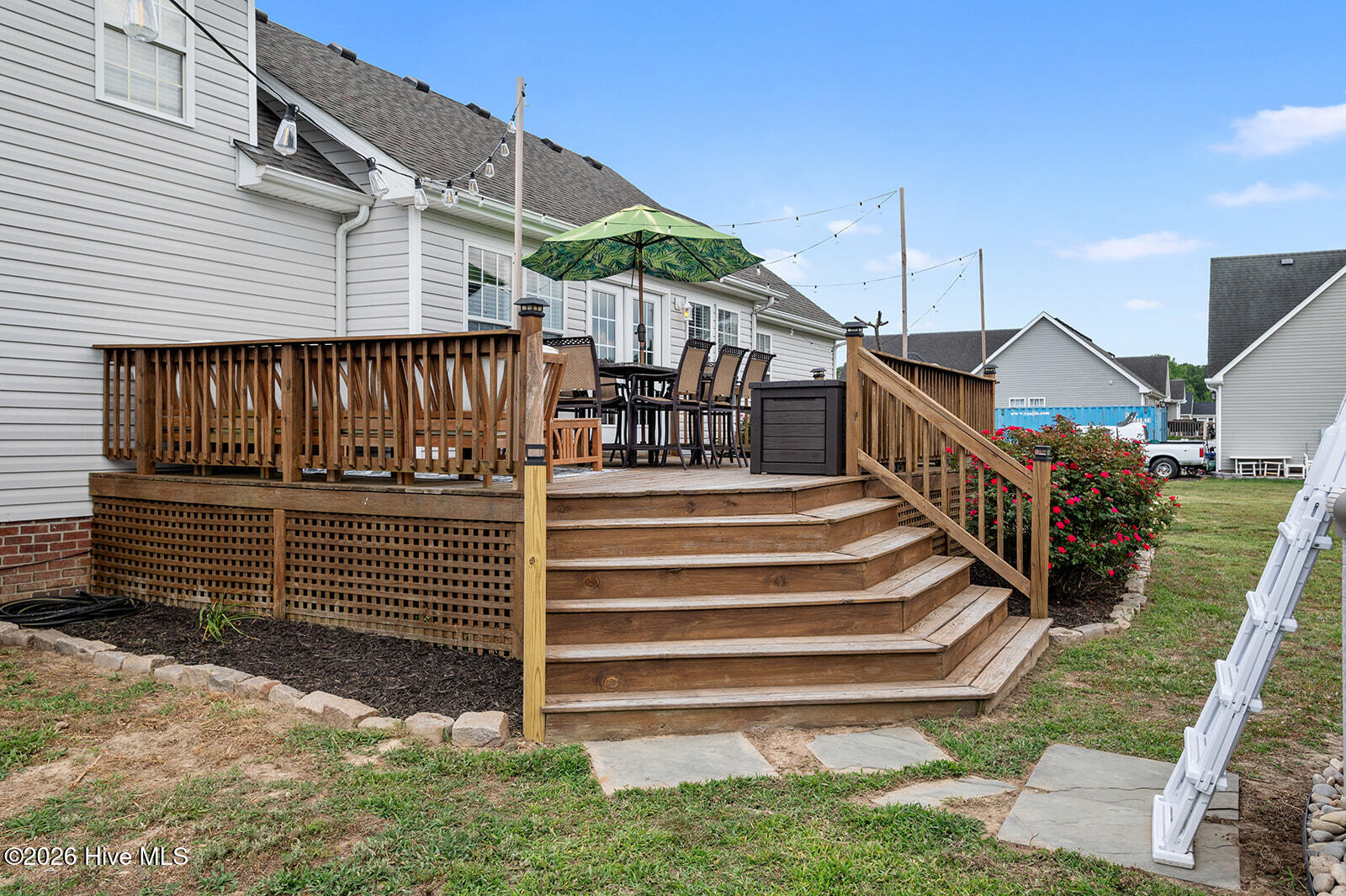 107 Chickadee Street Property Photo 43