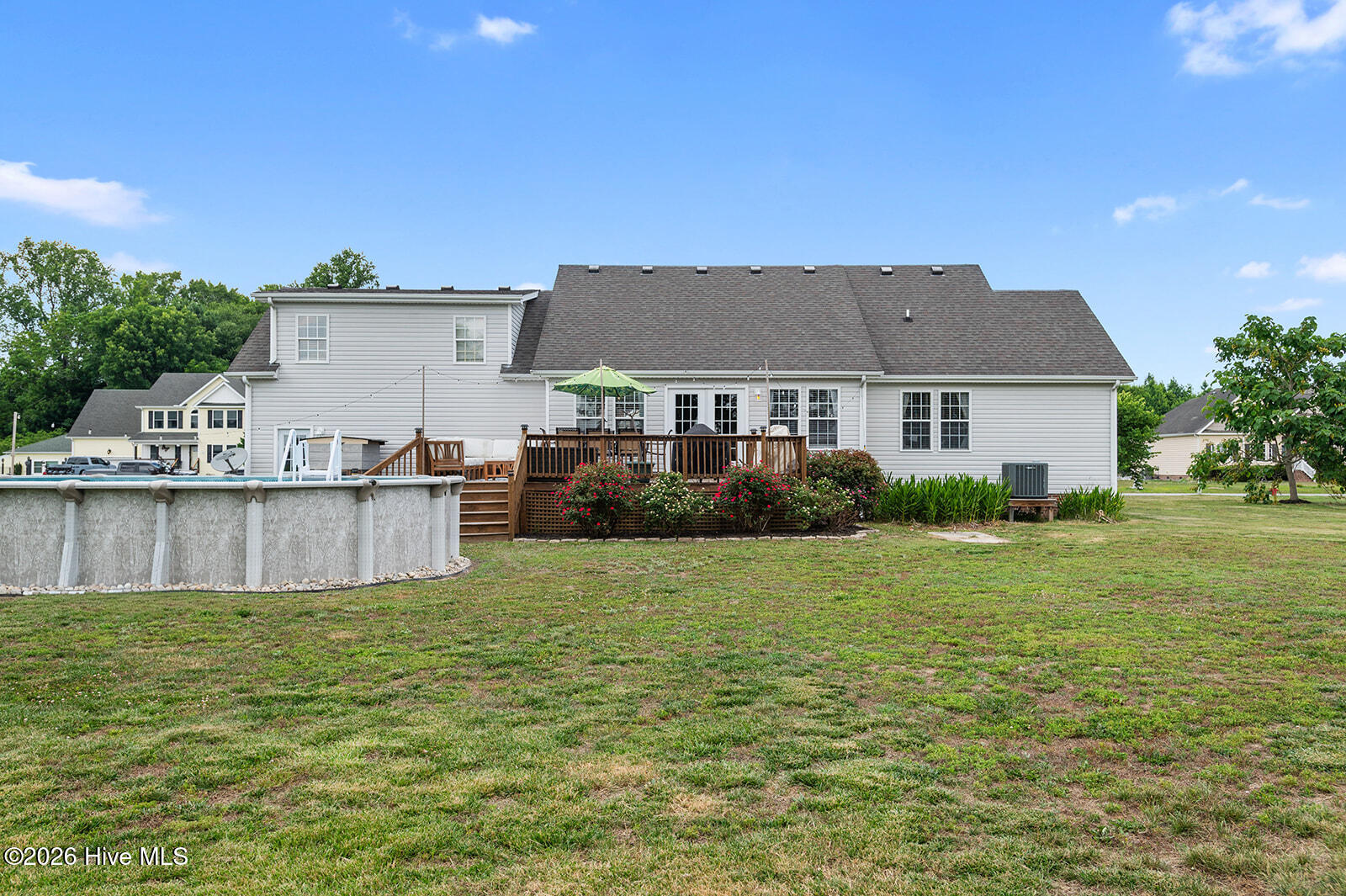 107 Chickadee Street Property Photo 49