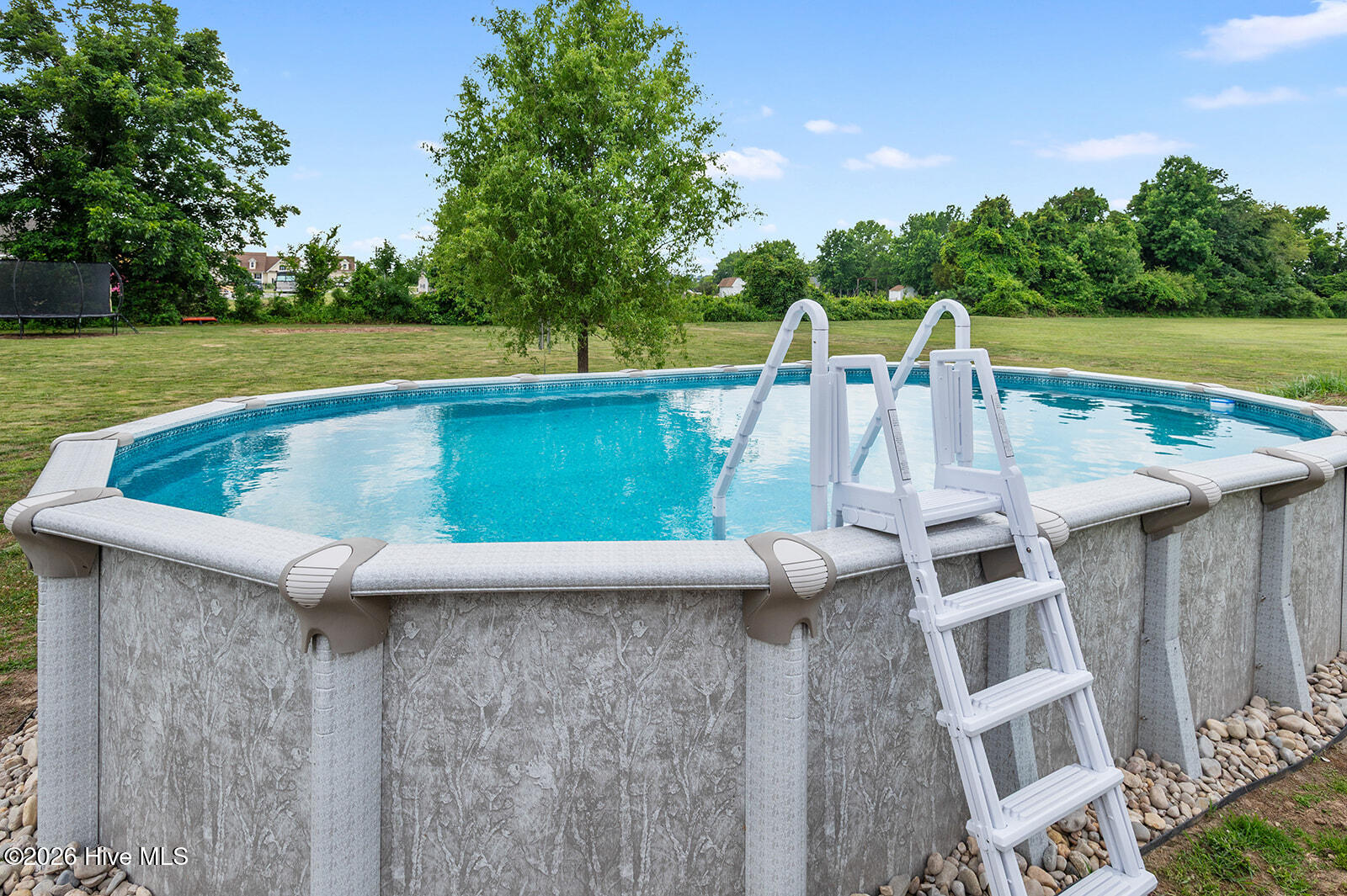 107 Chickadee Street Property Photo 51