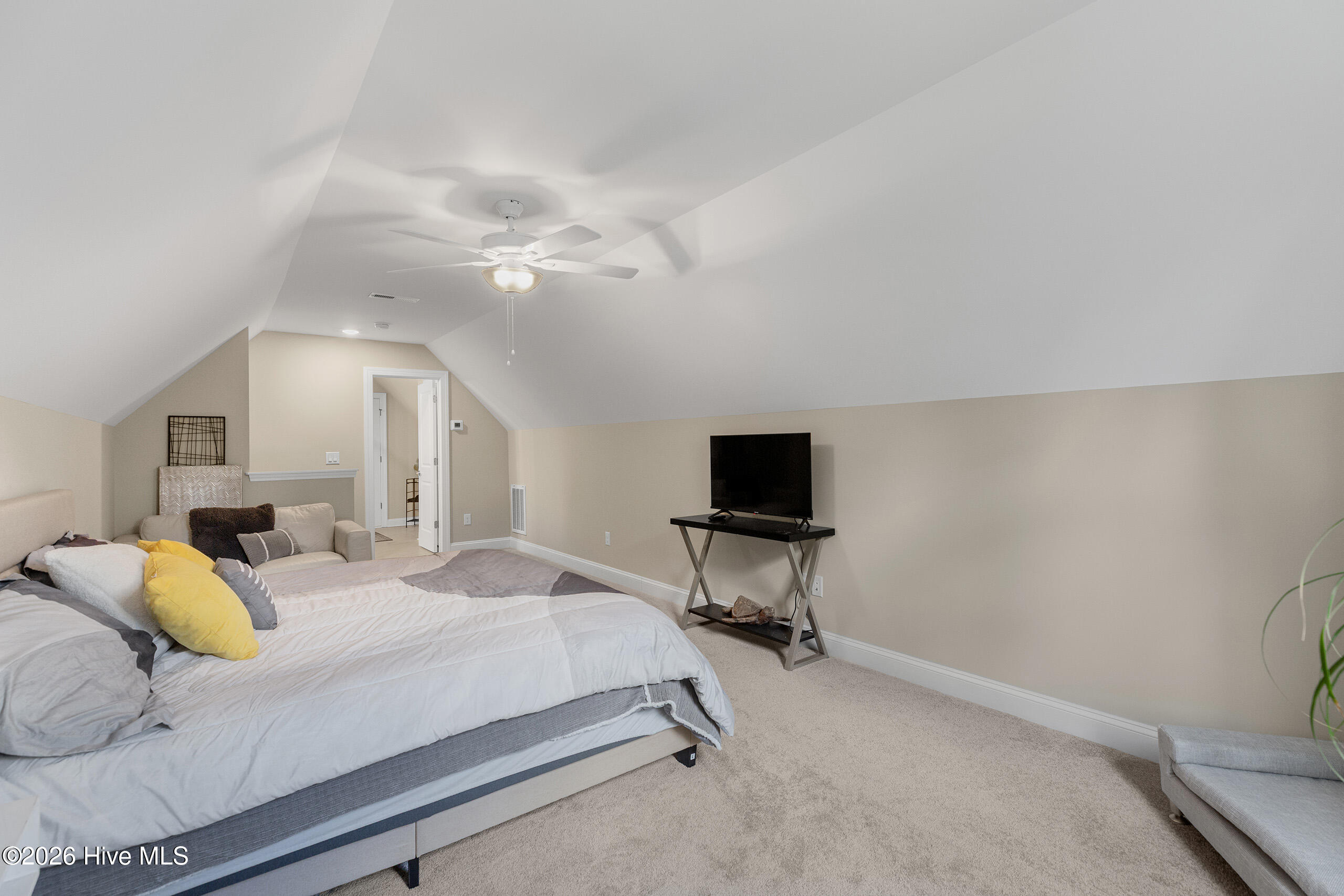 698 Breezewood Drive Se Property Photo 44