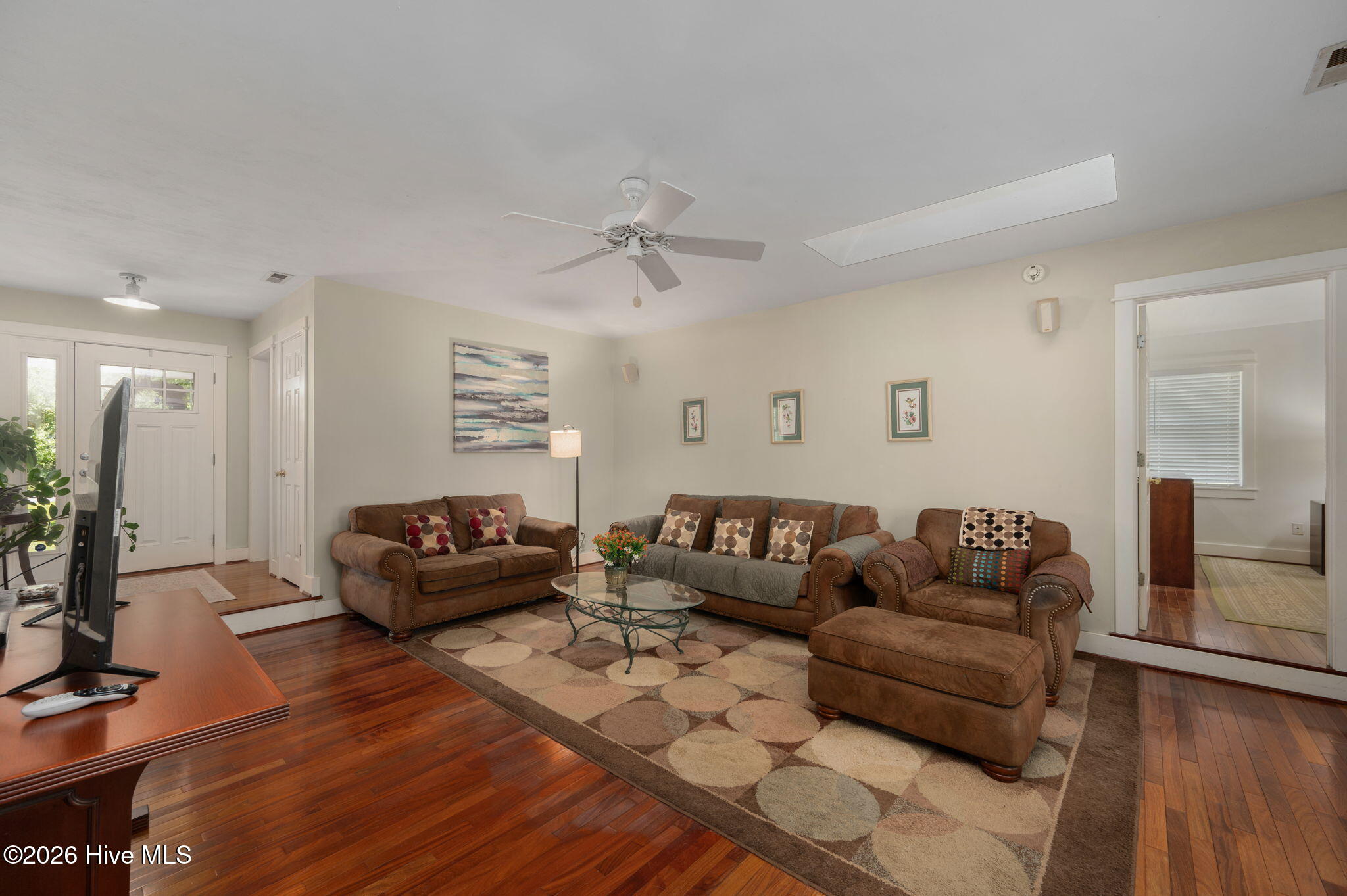 100 Savannah Avenue Property Photo 7