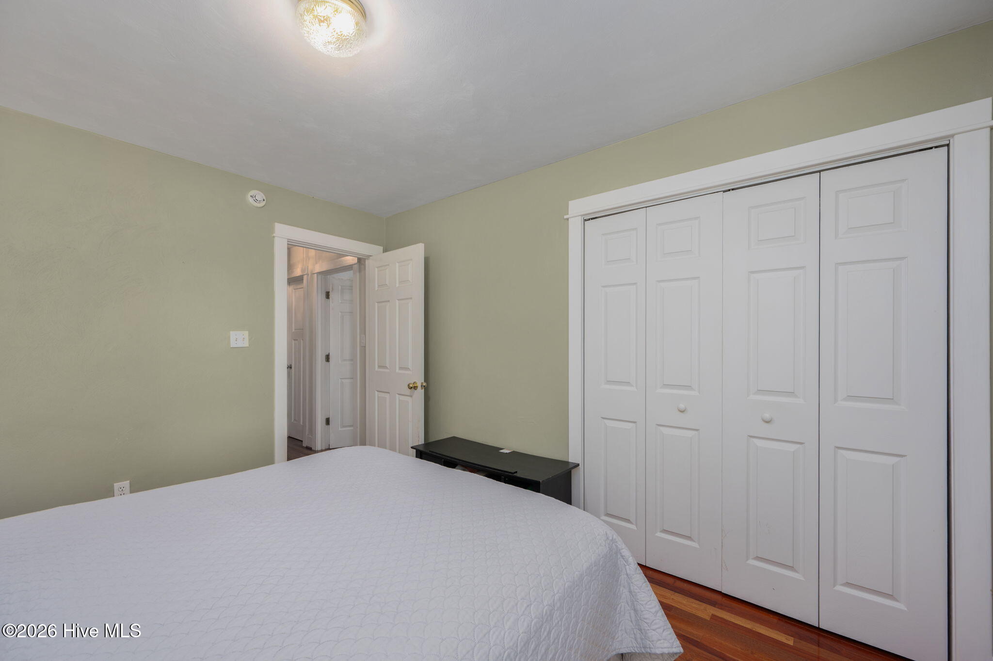 100 Savannah Avenue Property Photo 23