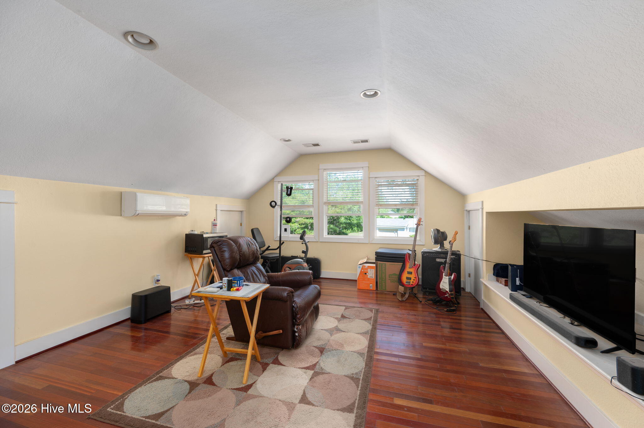 100 Savannah Avenue Property Photo 30