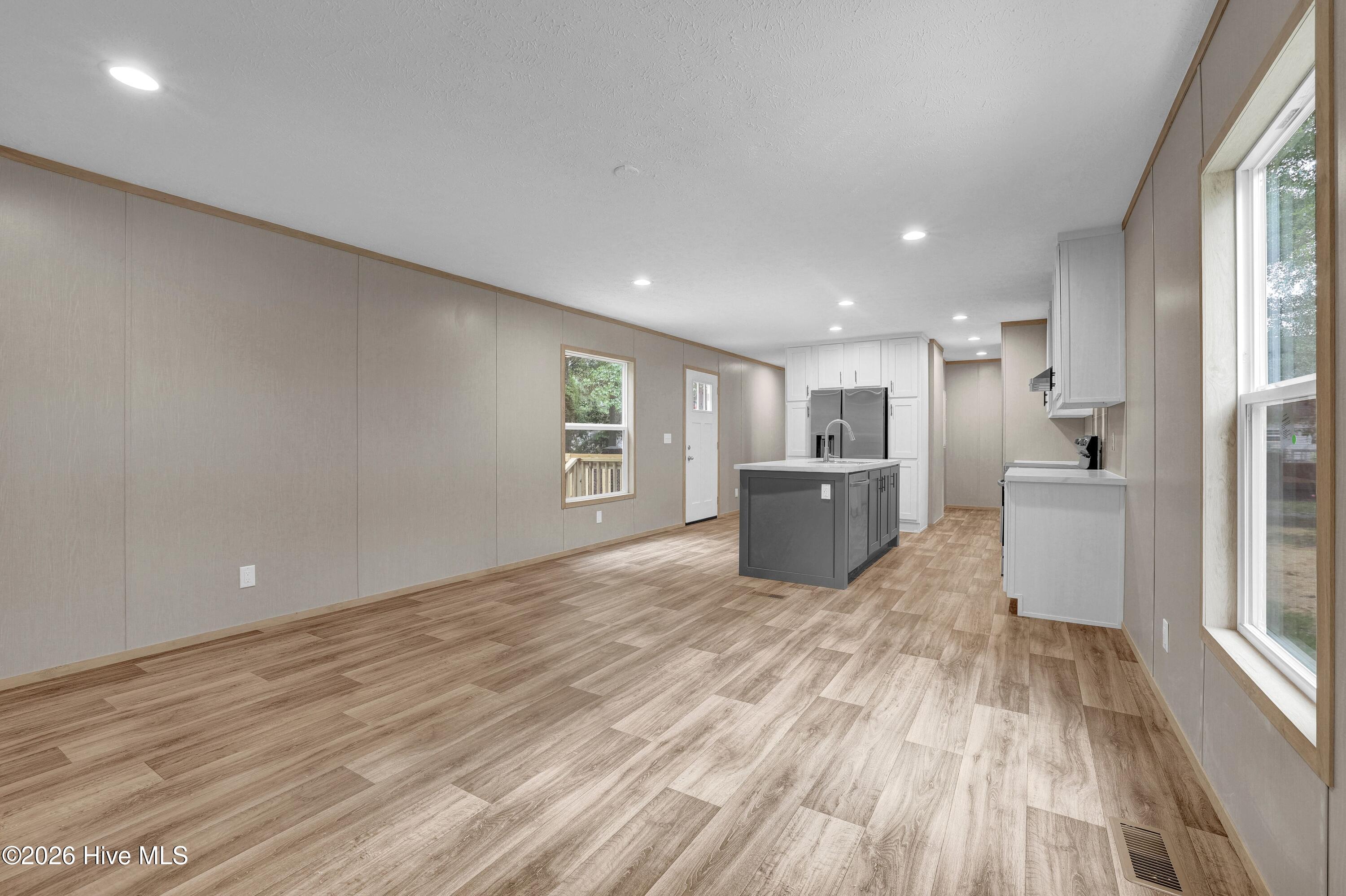 9180 Central Boulevard Se Property Photo 12