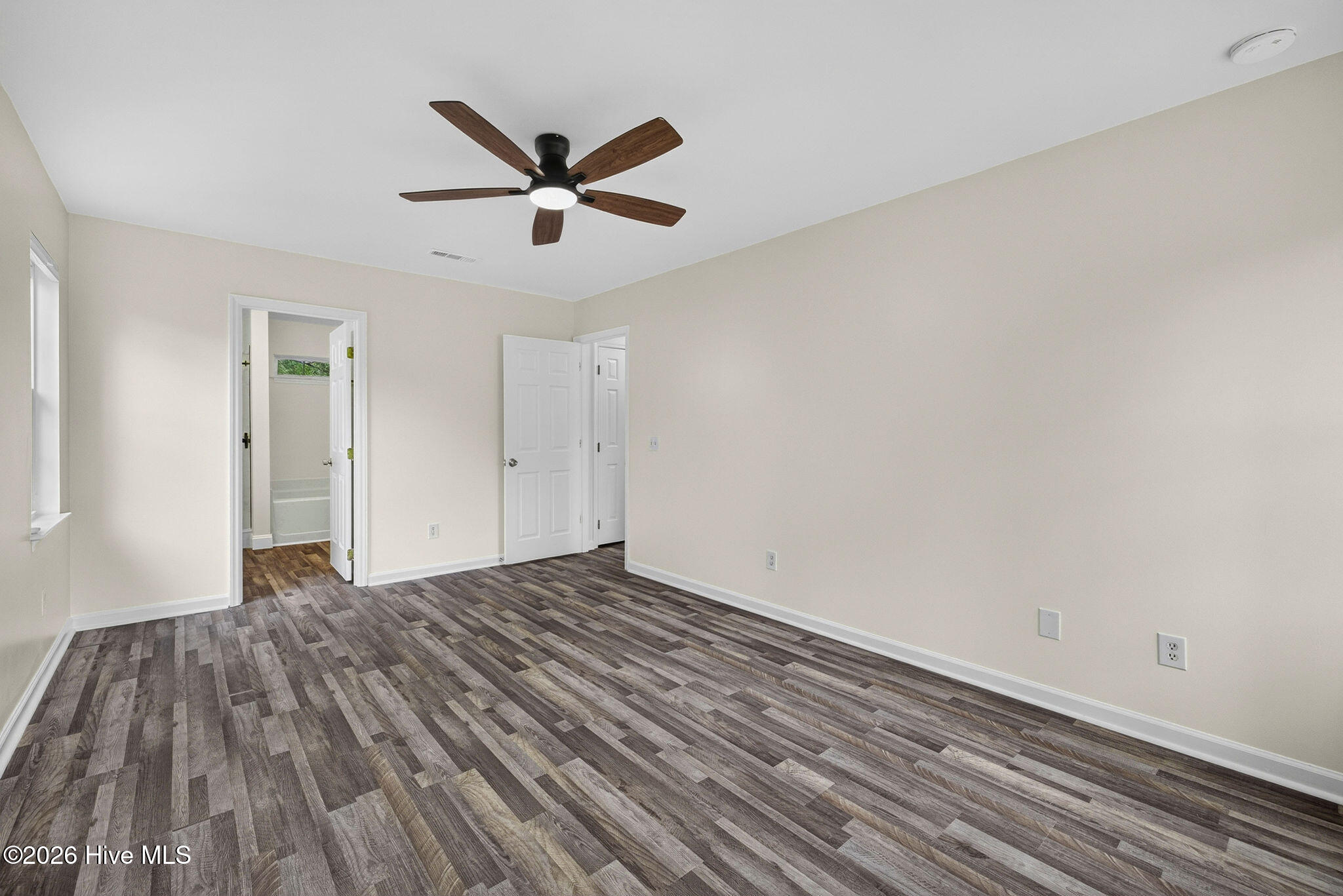 717 Benchmark Court Property Photo 20