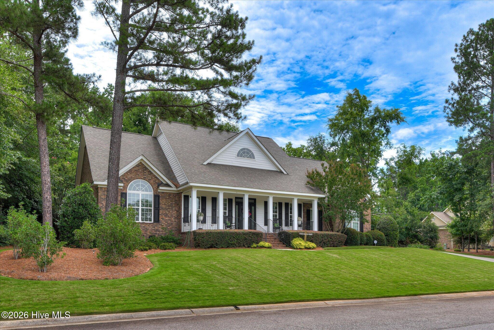 211 River Wind Drive Property Photo 2