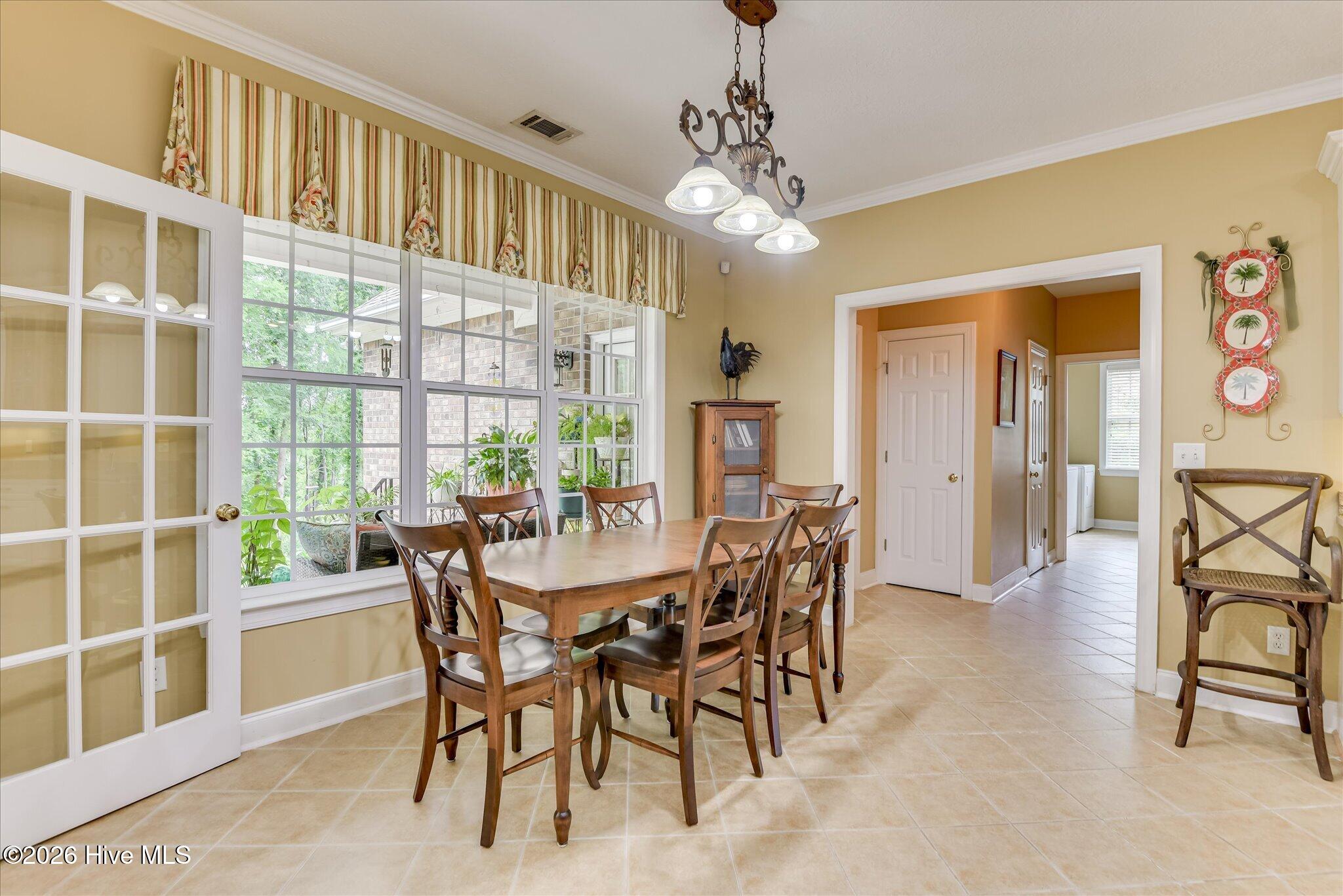 211 River Wind Drive Property Photo 13