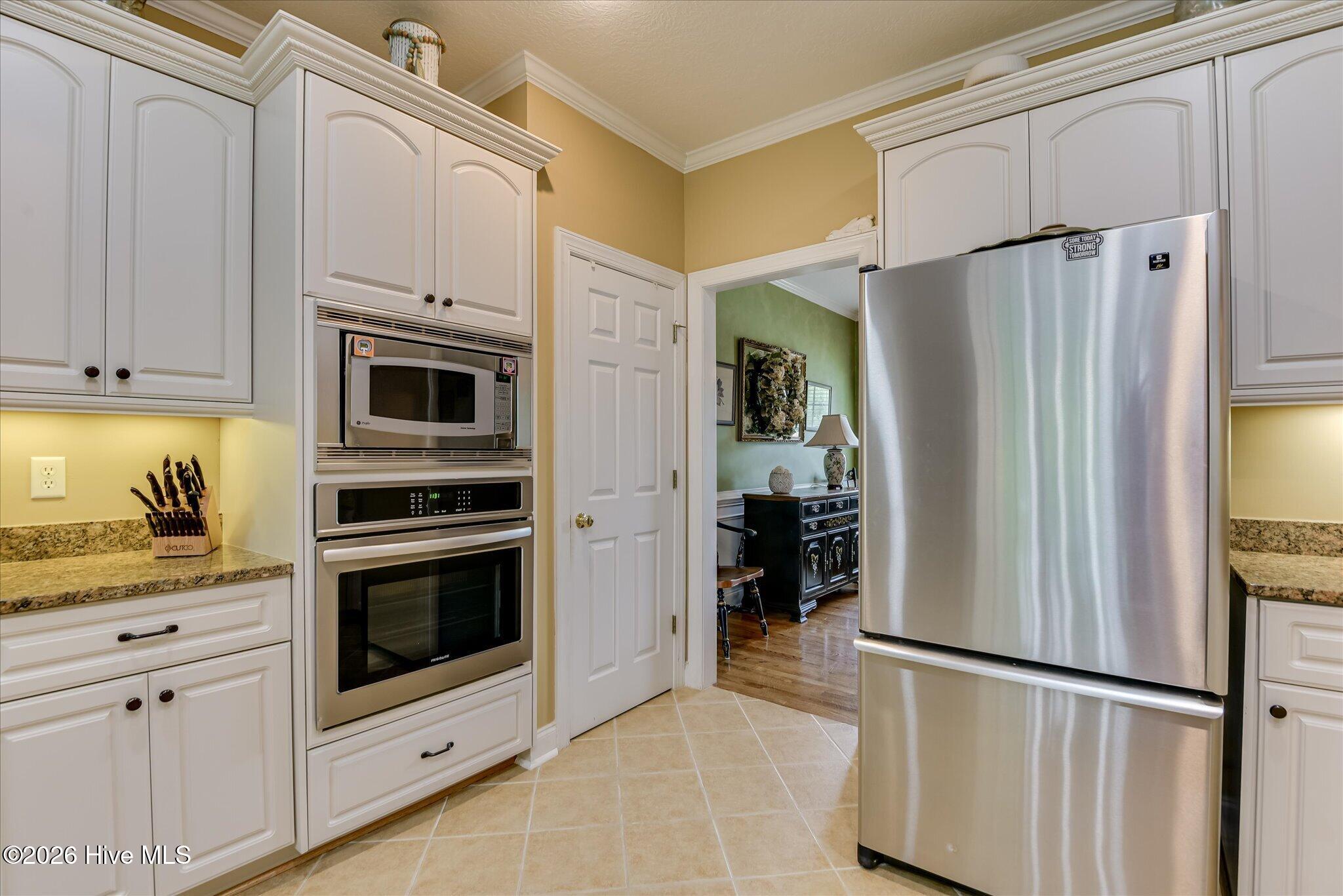 211 River Wind Drive Property Photo 19