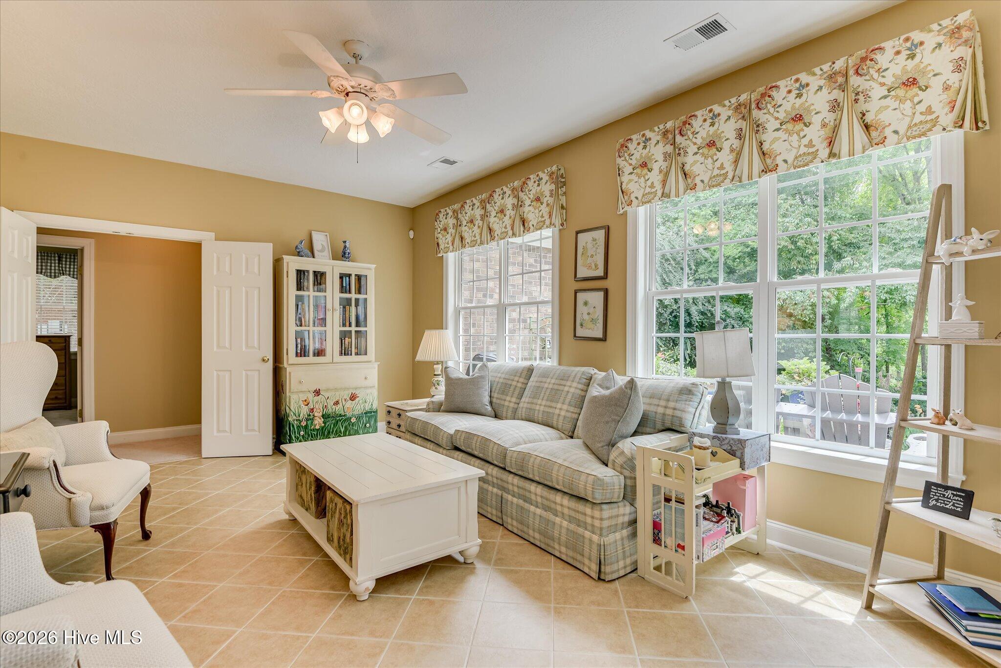 211 River Wind Drive Property Photo 24